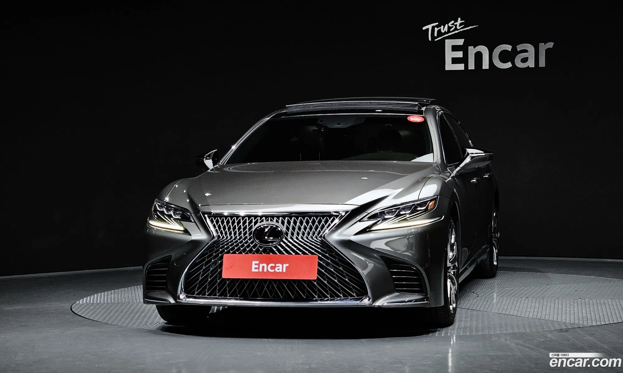 Lexus LS500 2018 — 18