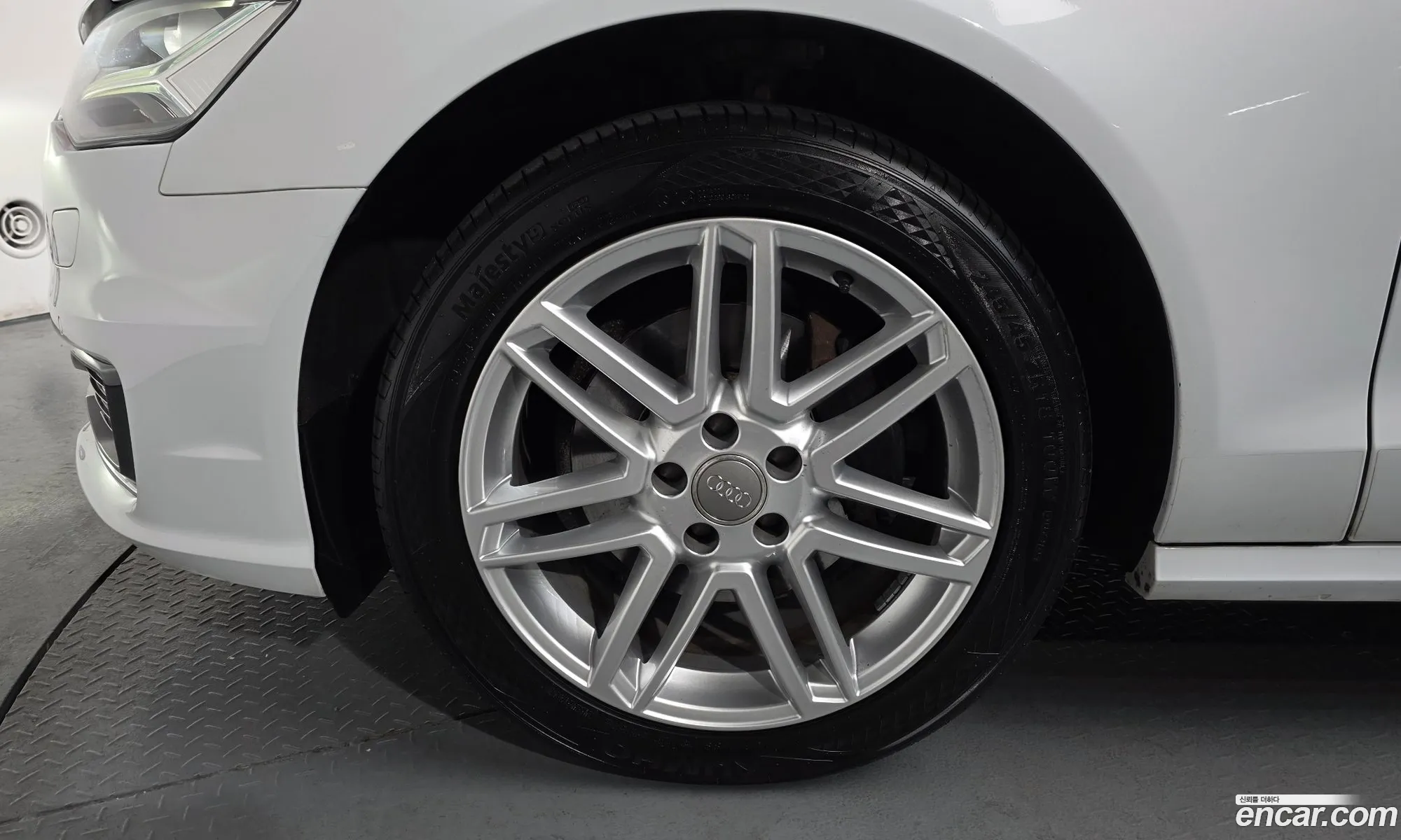 Audi A6 2015 WAUZZZ4G7GN019115 — 9