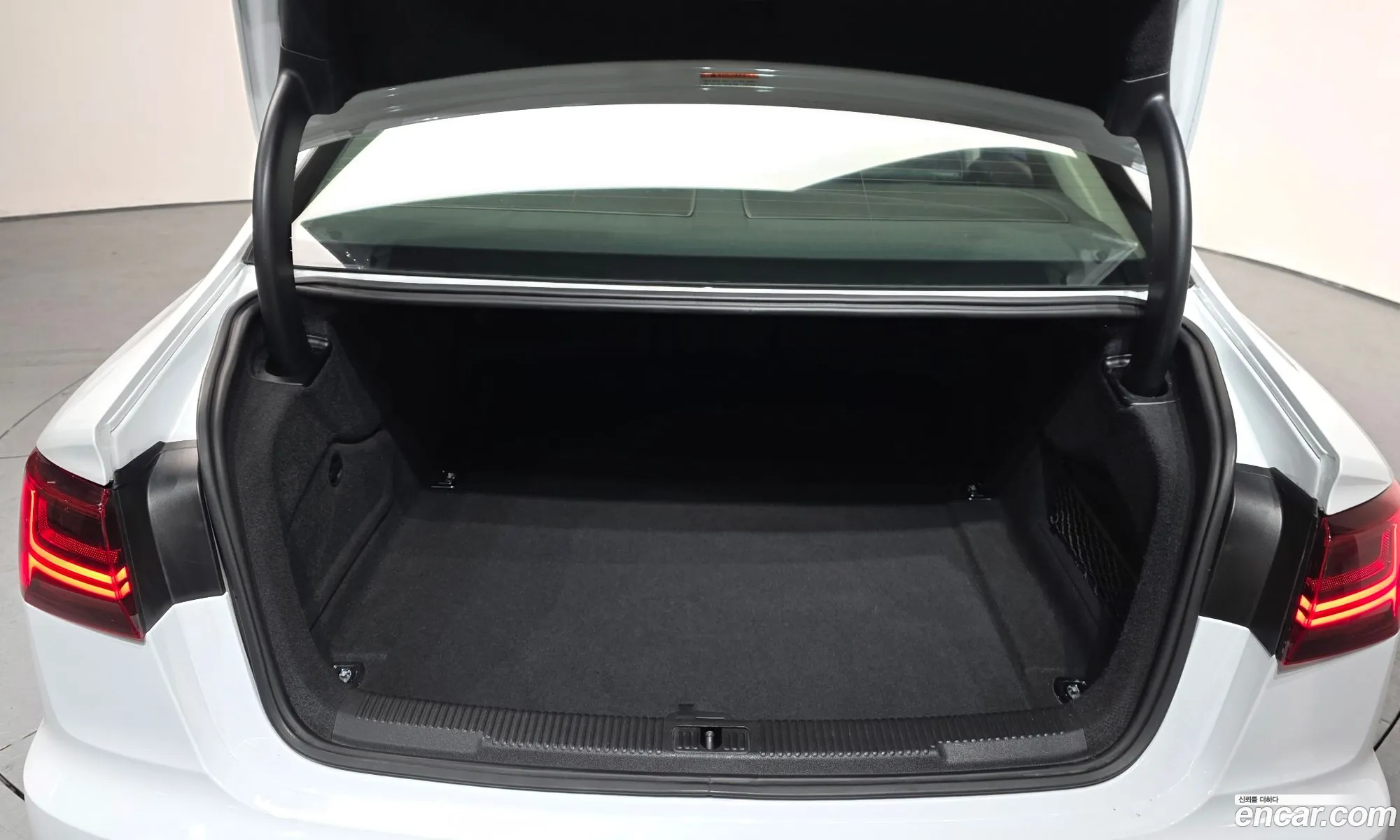 Audi A6 2015 WAUZZZ4G7GN019115 — 3