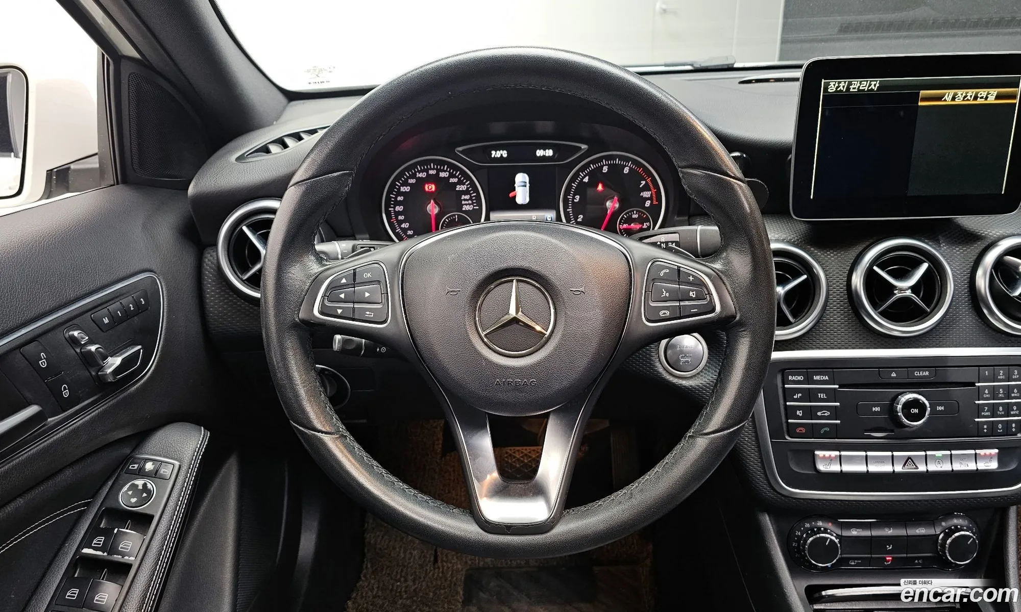 Mercedes-Benz A-Class W176 2018 — 9