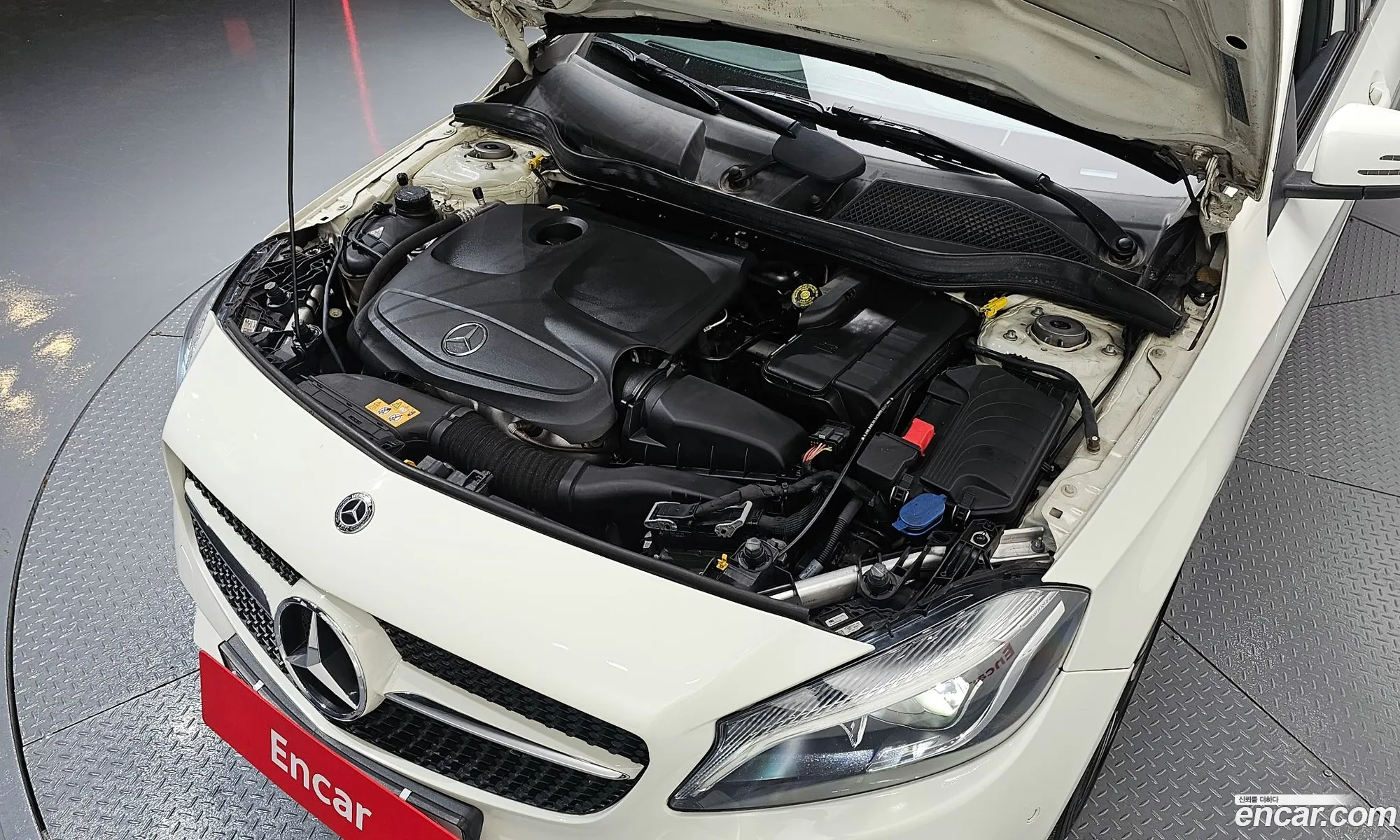 Mercedes-Benz A-Class W176 2018 — 13