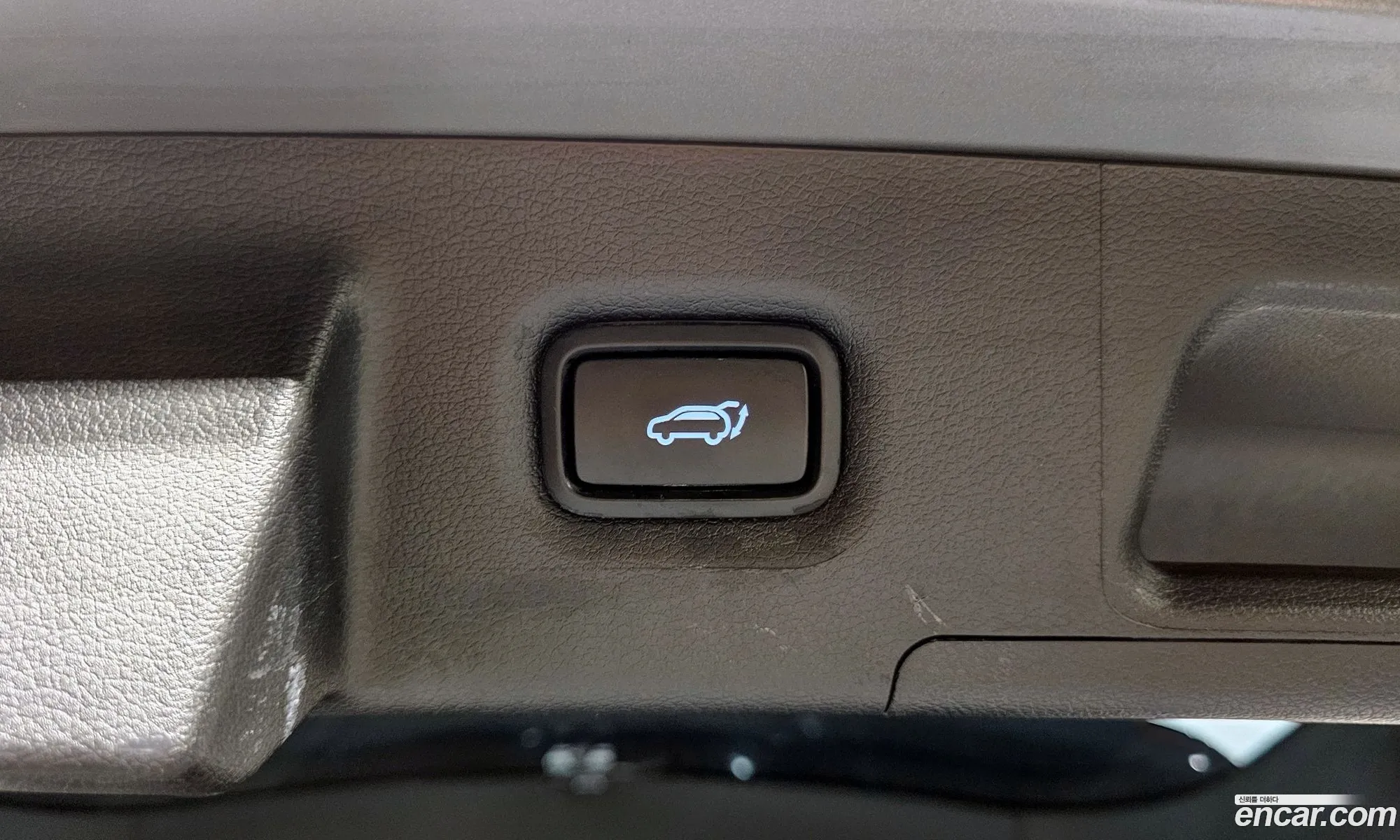Hyundai Santa Fe 2022 — 20