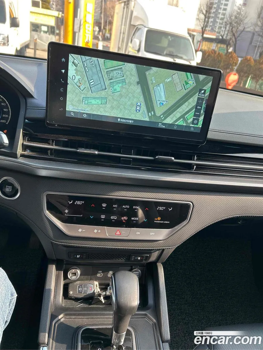 KG Mobility (SsangYong) Rexton Sports Khan 2023 — 11