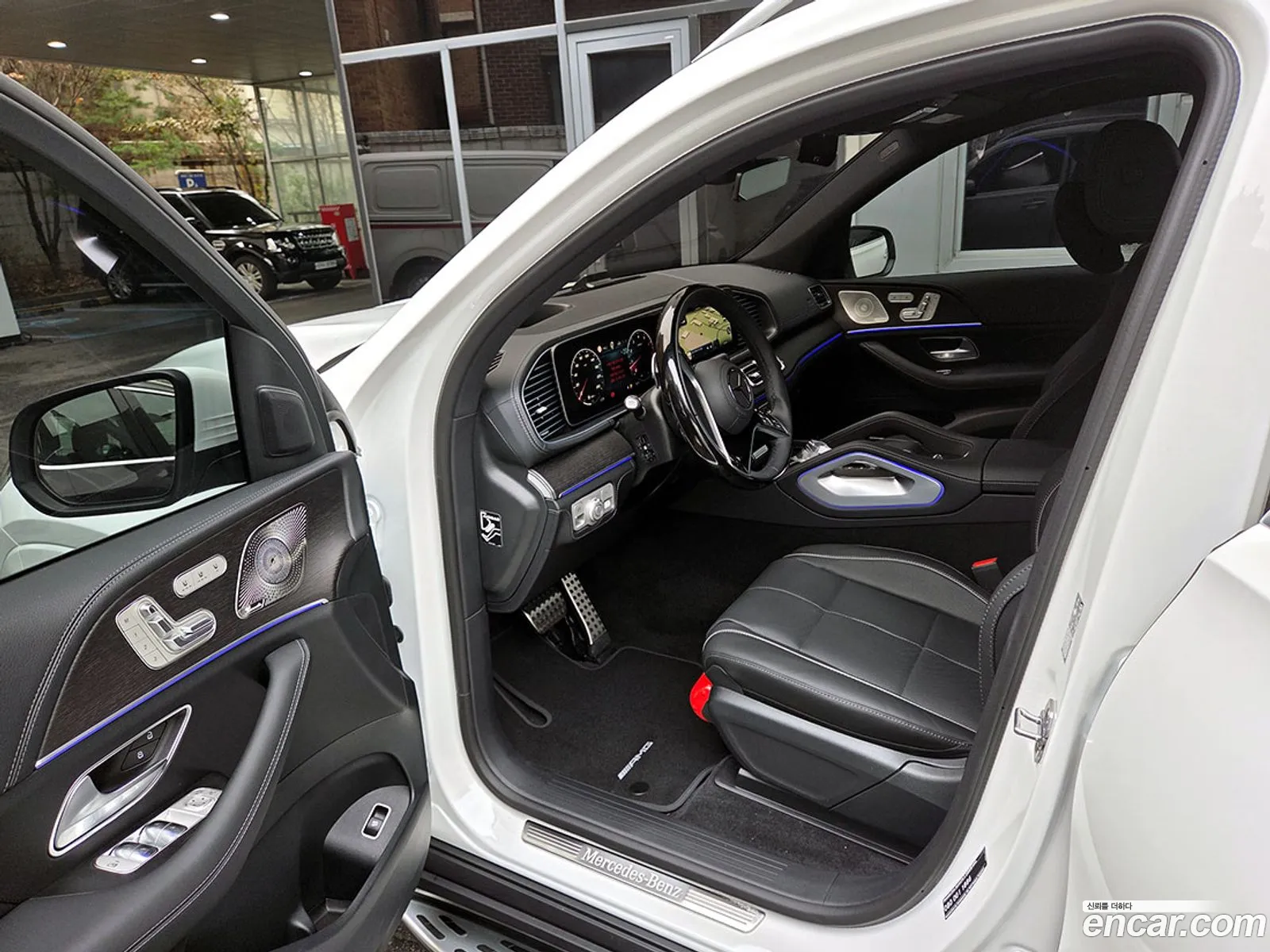 Mercedes-Benz GLS-Class X167 2025 — 15
