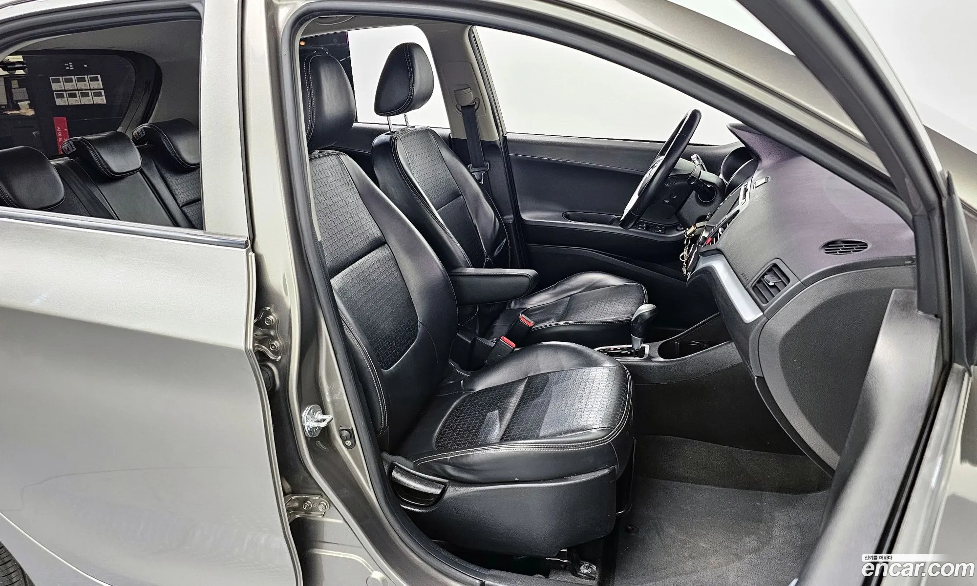 Kia Morning 2015 — 5