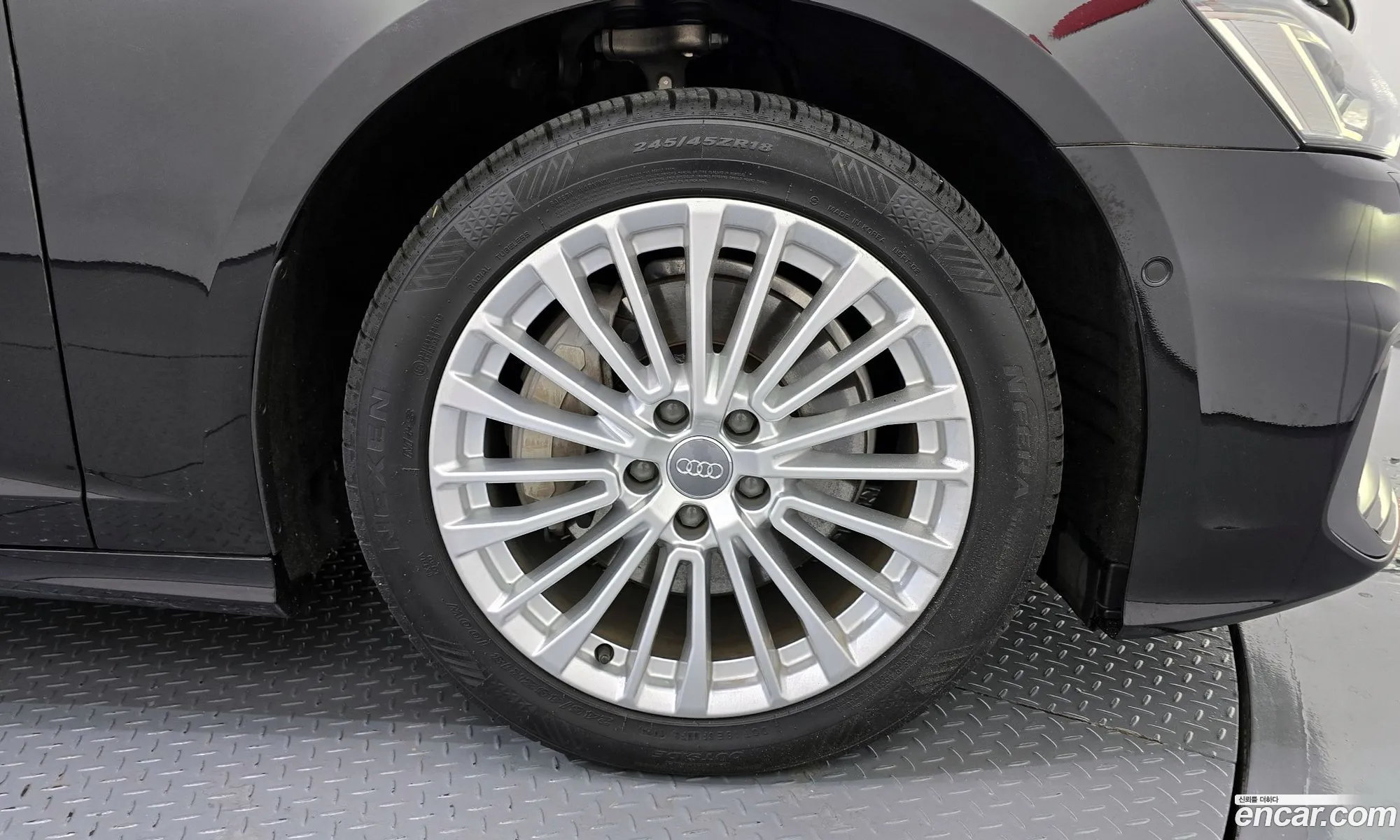 Audi A6 2020 WAUZZZF20LN101215 — 3