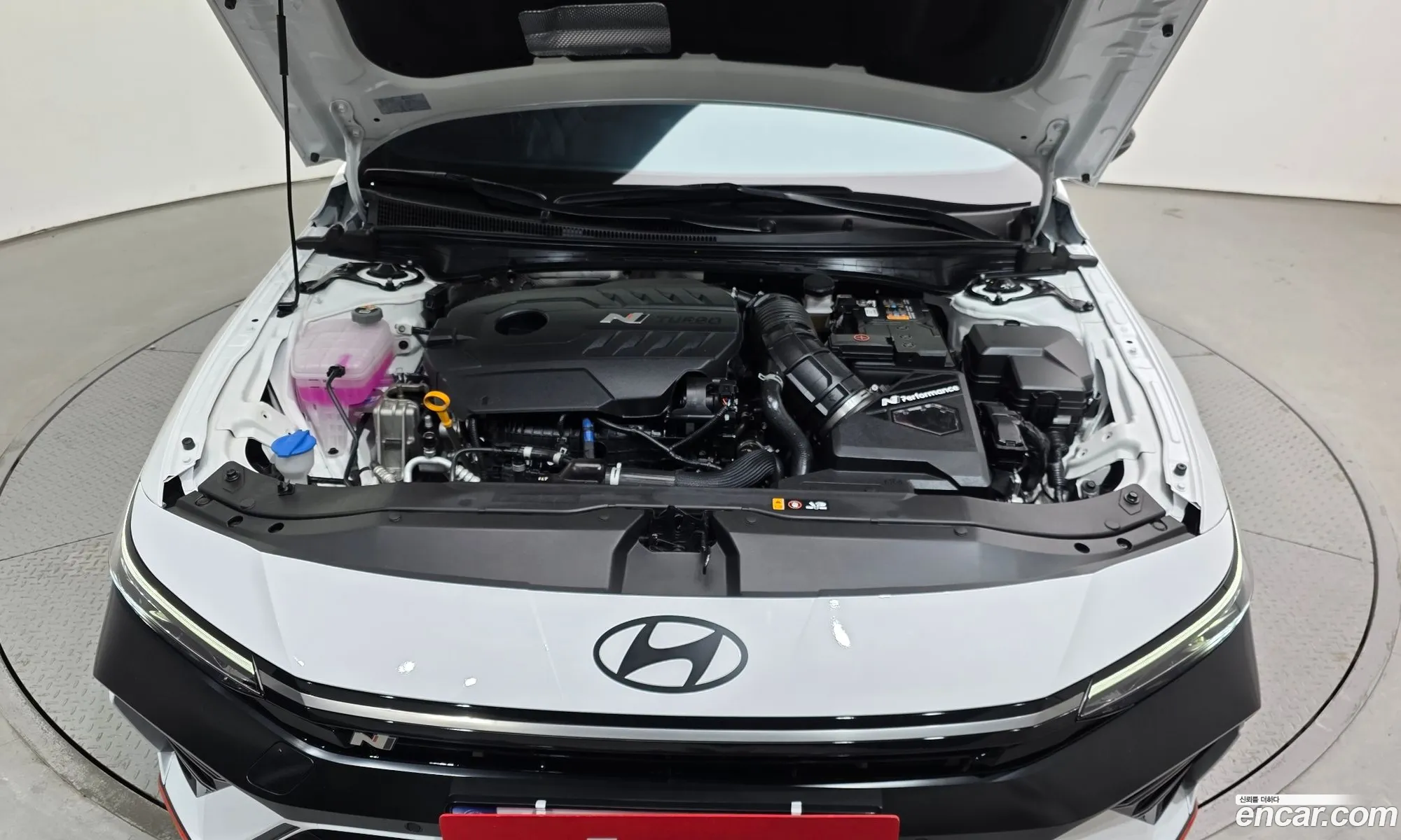 Hyundai Elantra 2025 — 19
