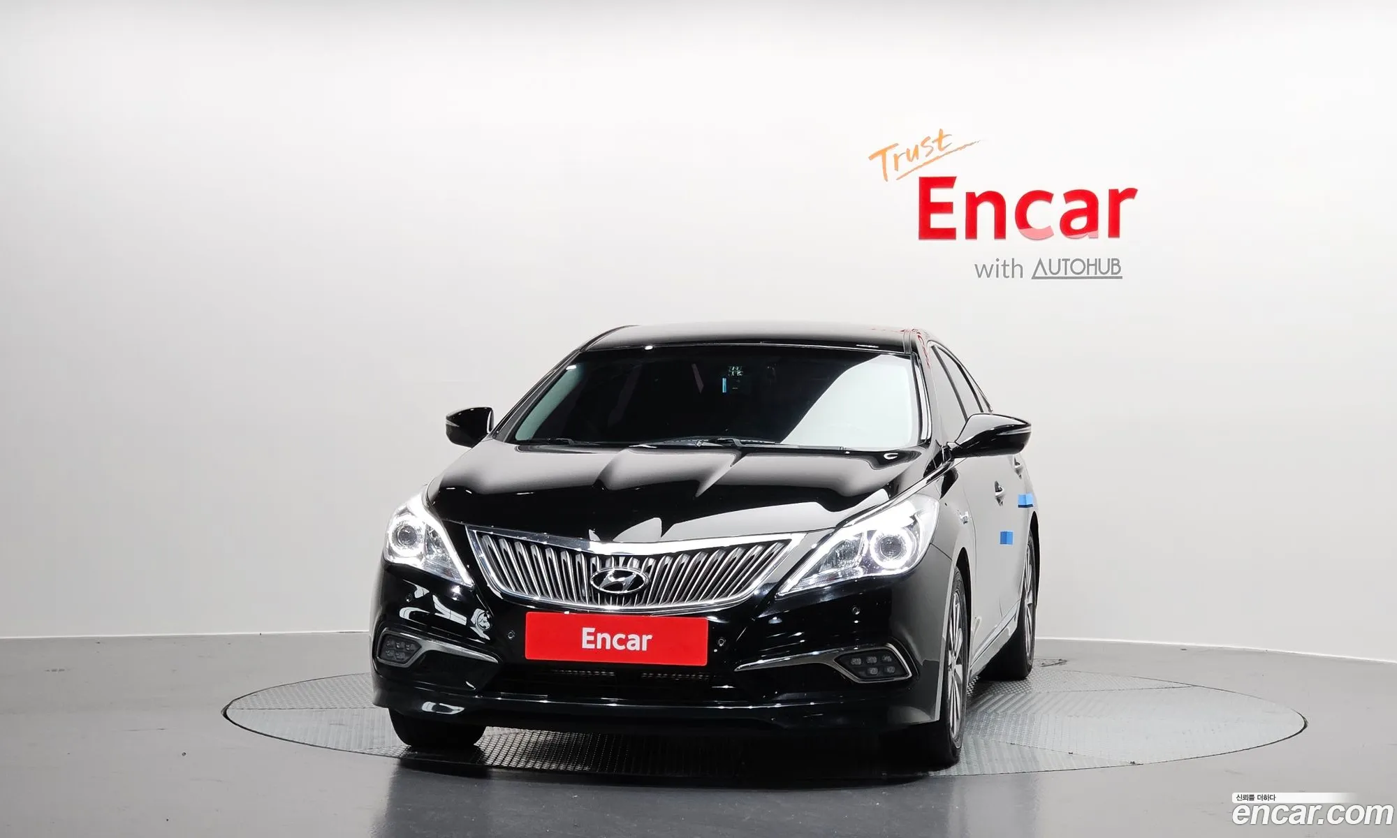 Hyundai Grandeur HG Hybrid 2015 — 13