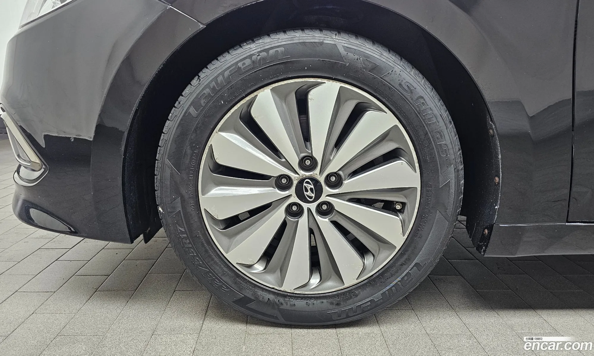 Hyundai Grandeur HG Hybrid 2015 — 19
