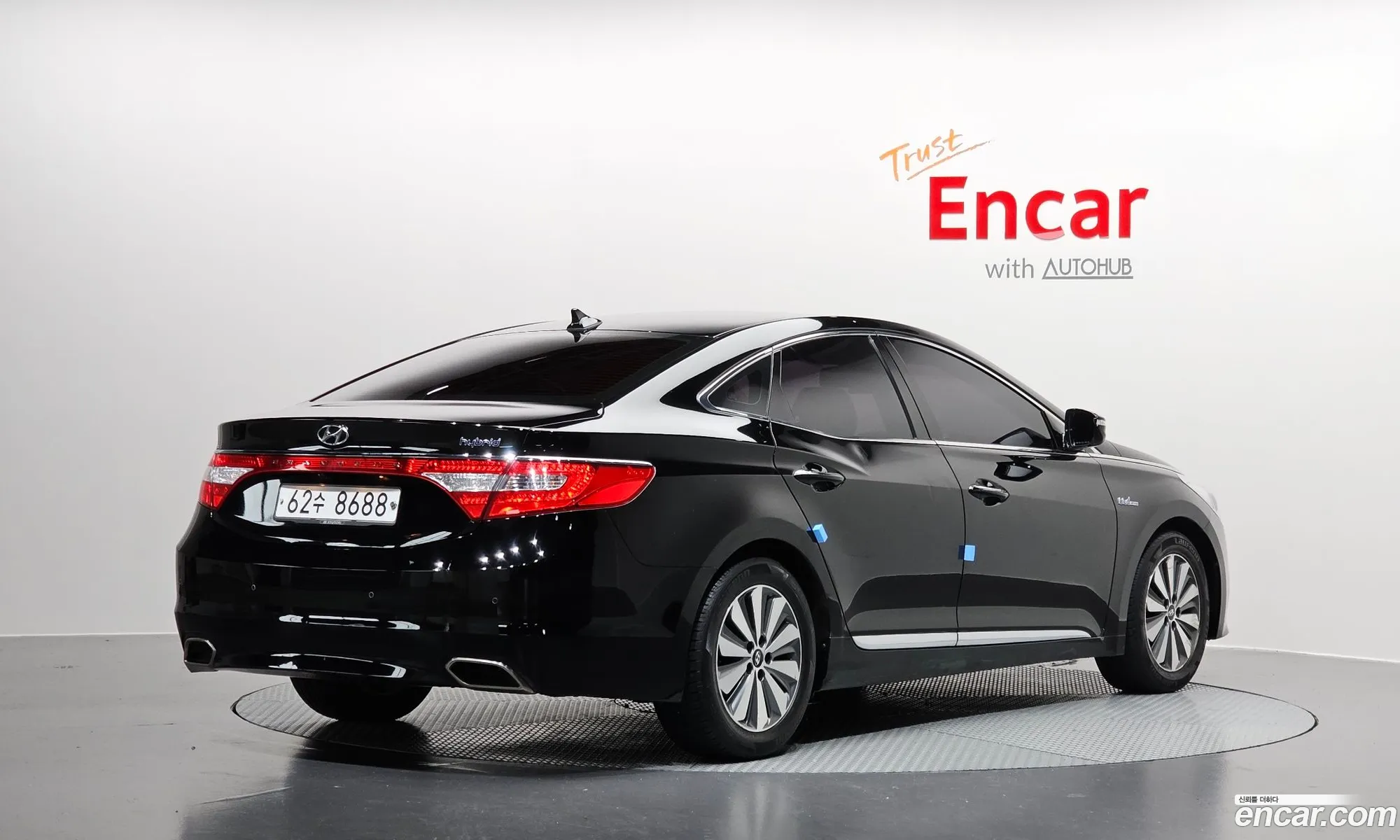 Hyundai Grandeur HG Hybrid 2015 — 12