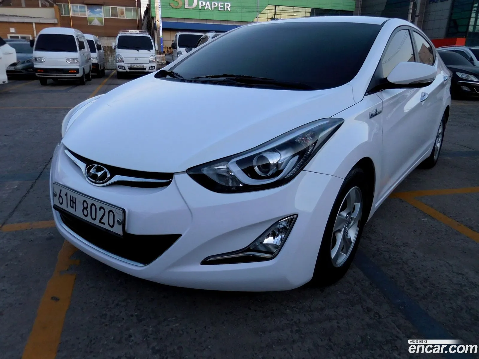 Hyundai Elantra 2014 — 12