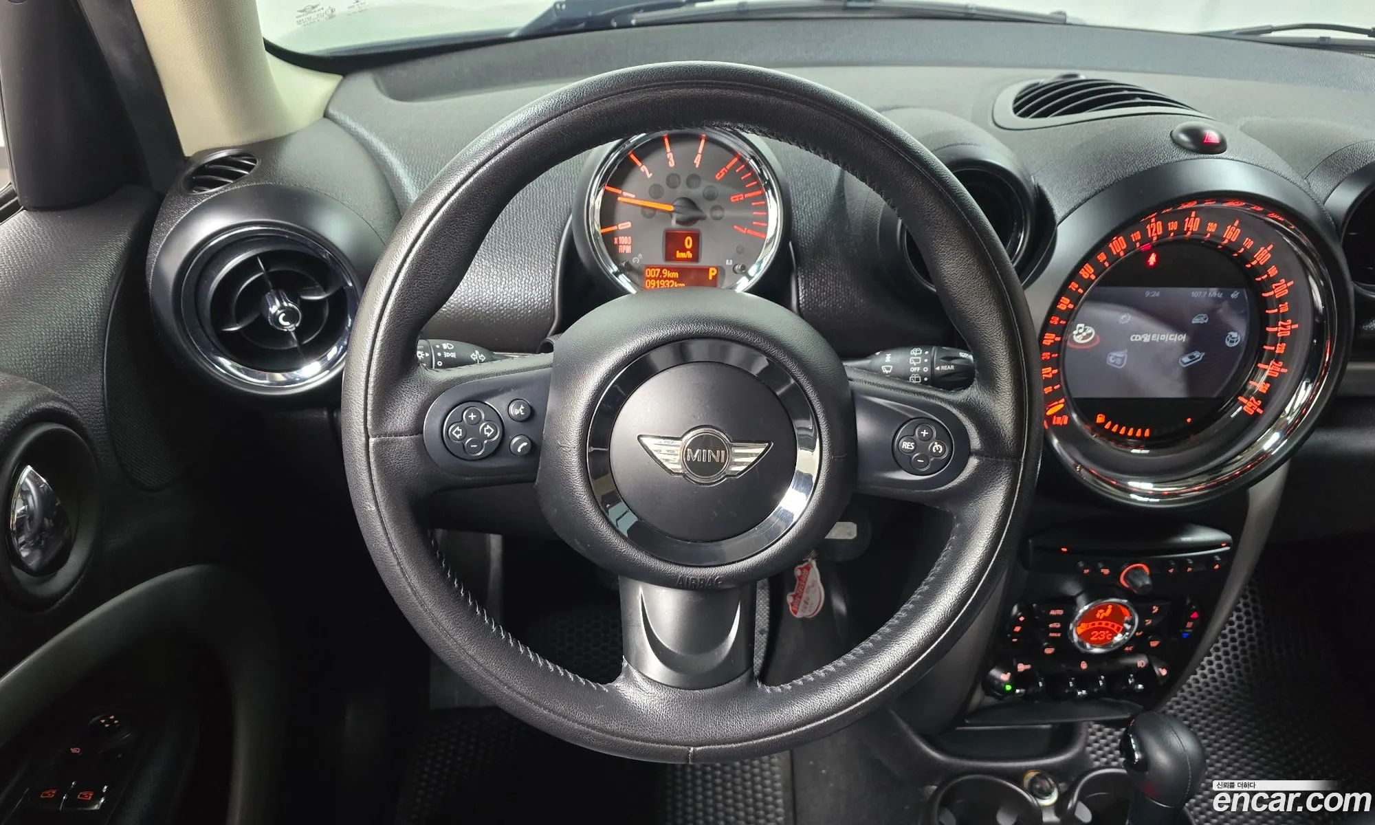 Mini Cooper D Countryman 2016 — 17