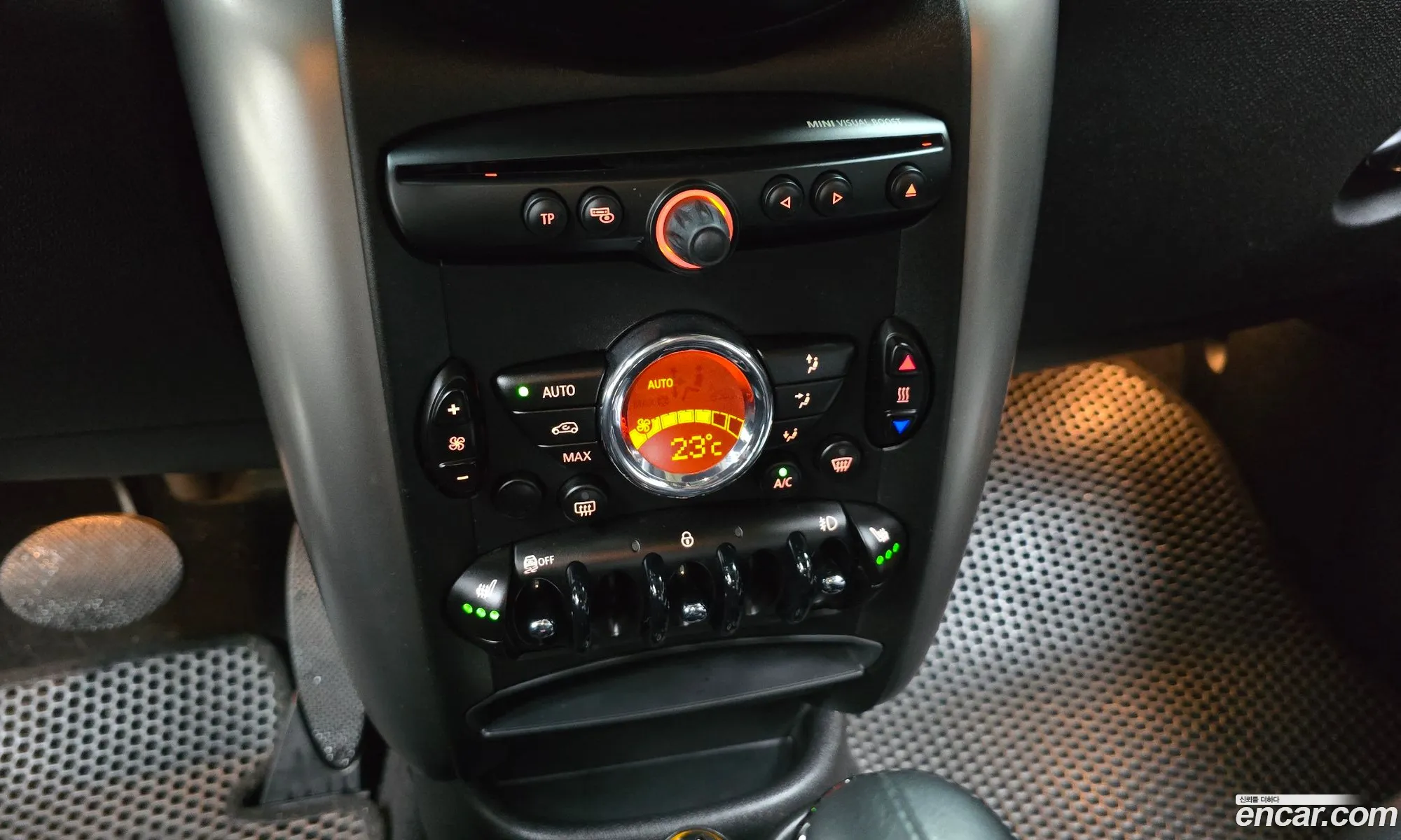 Mini Cooper D Countryman 2016 — 19