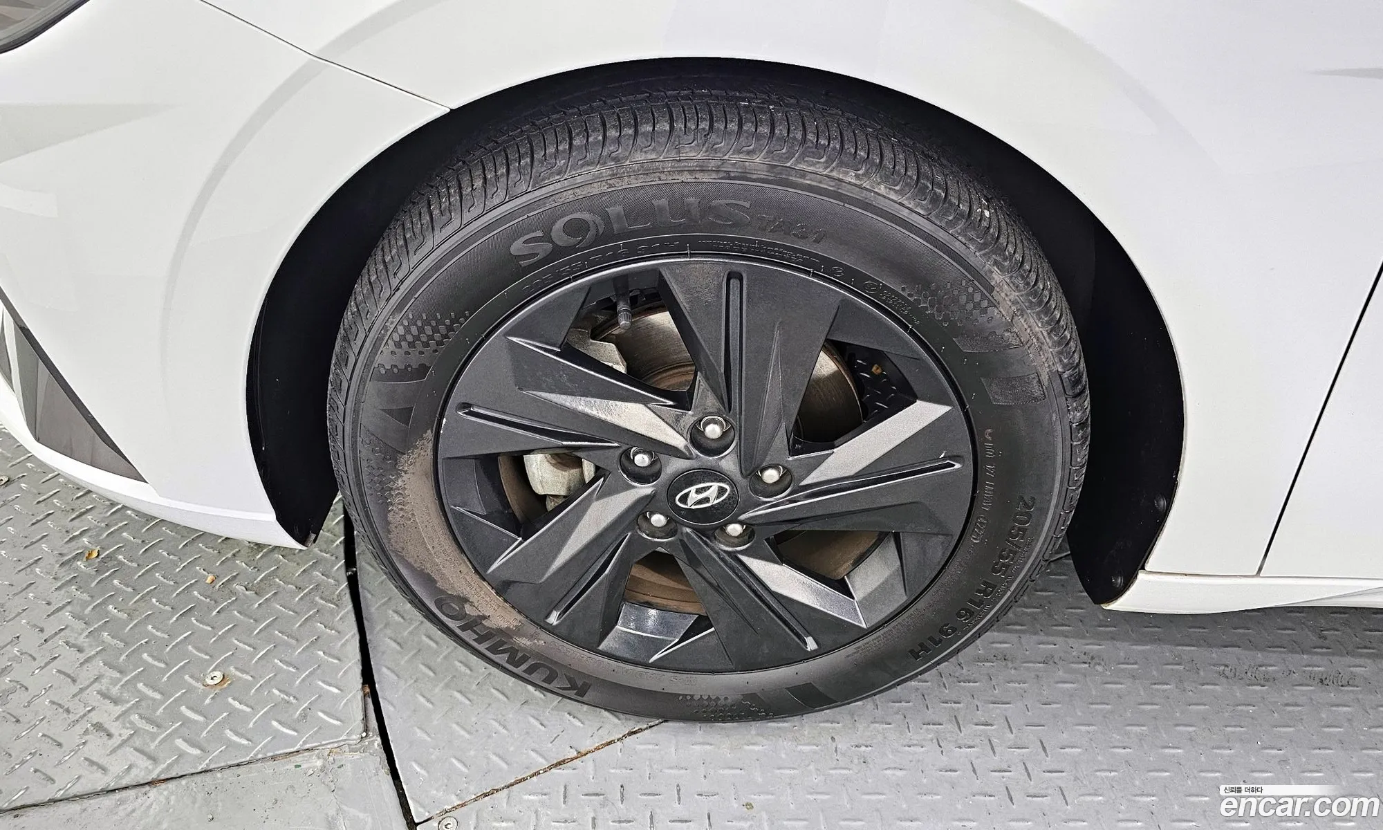 Hyundai Elantra 2021 — 8