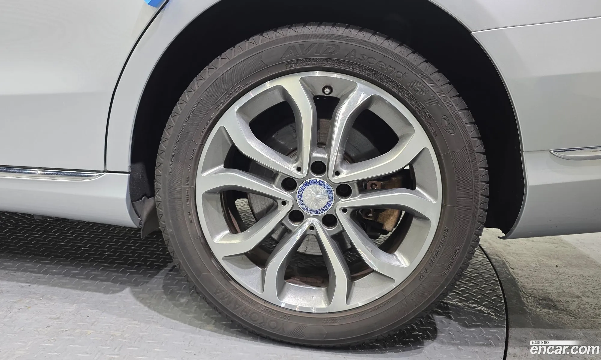 Mercedes-Benz C-Class W205 2014 WDDWF0EB7FF023337 — 4