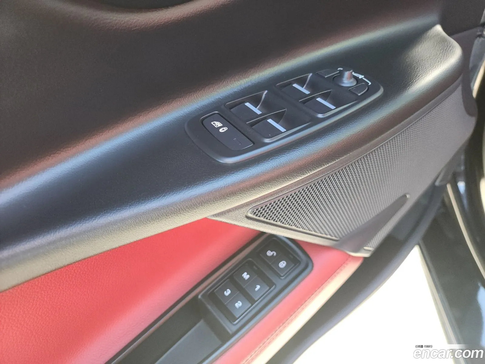 Jaguar XE 2017 — 4