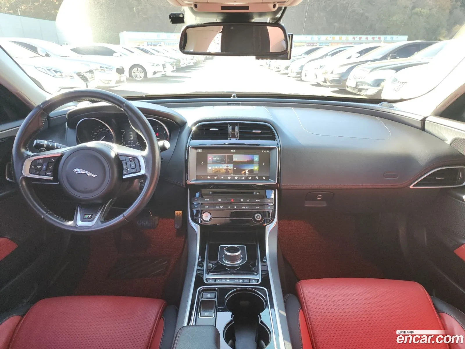 Jaguar XE 2017 — 3