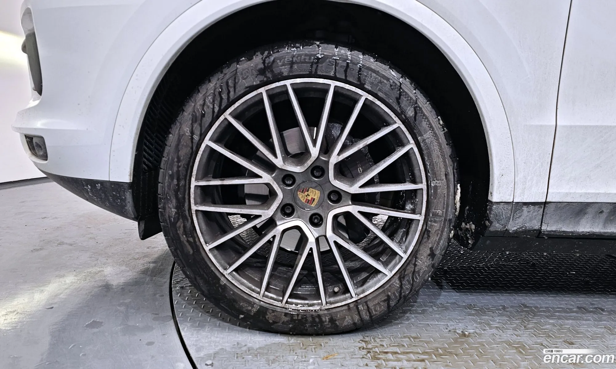Porsche Cayenne 2020 WP1BA29Y8LDA65944 — 18