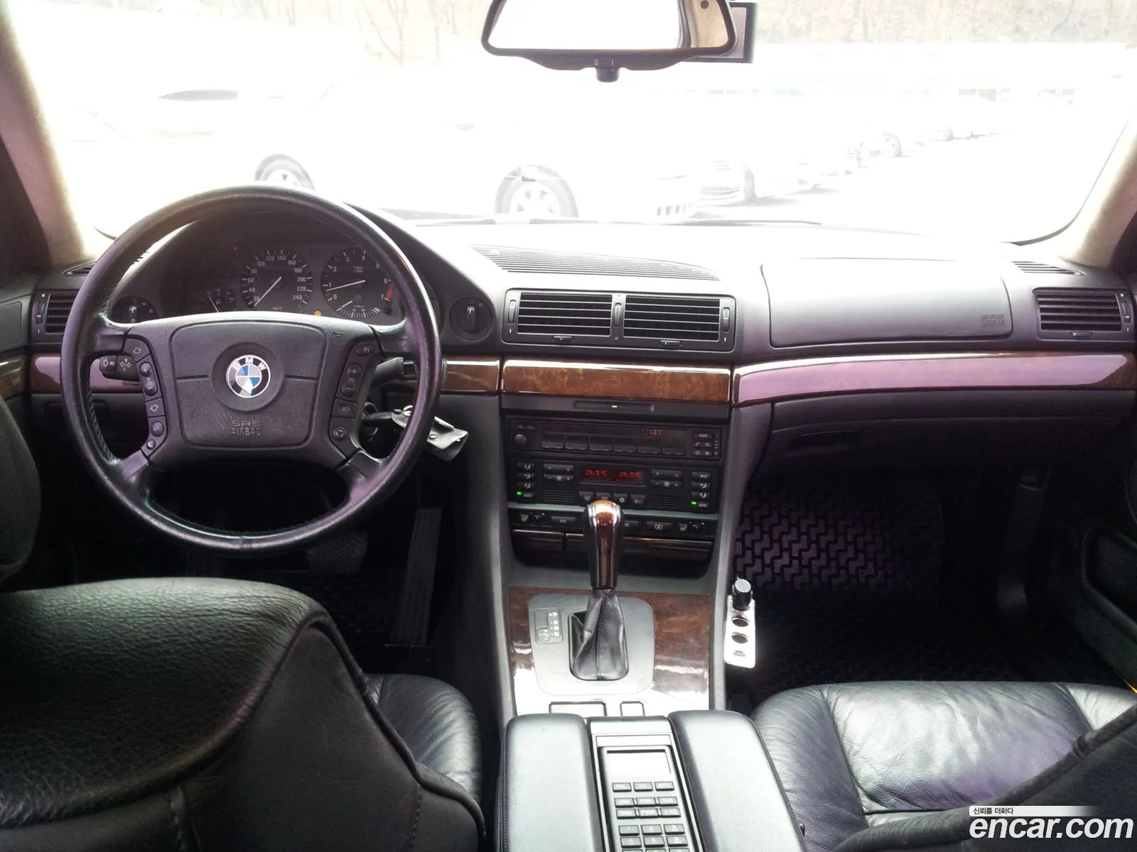 BMW 7 Series 1997 — 12