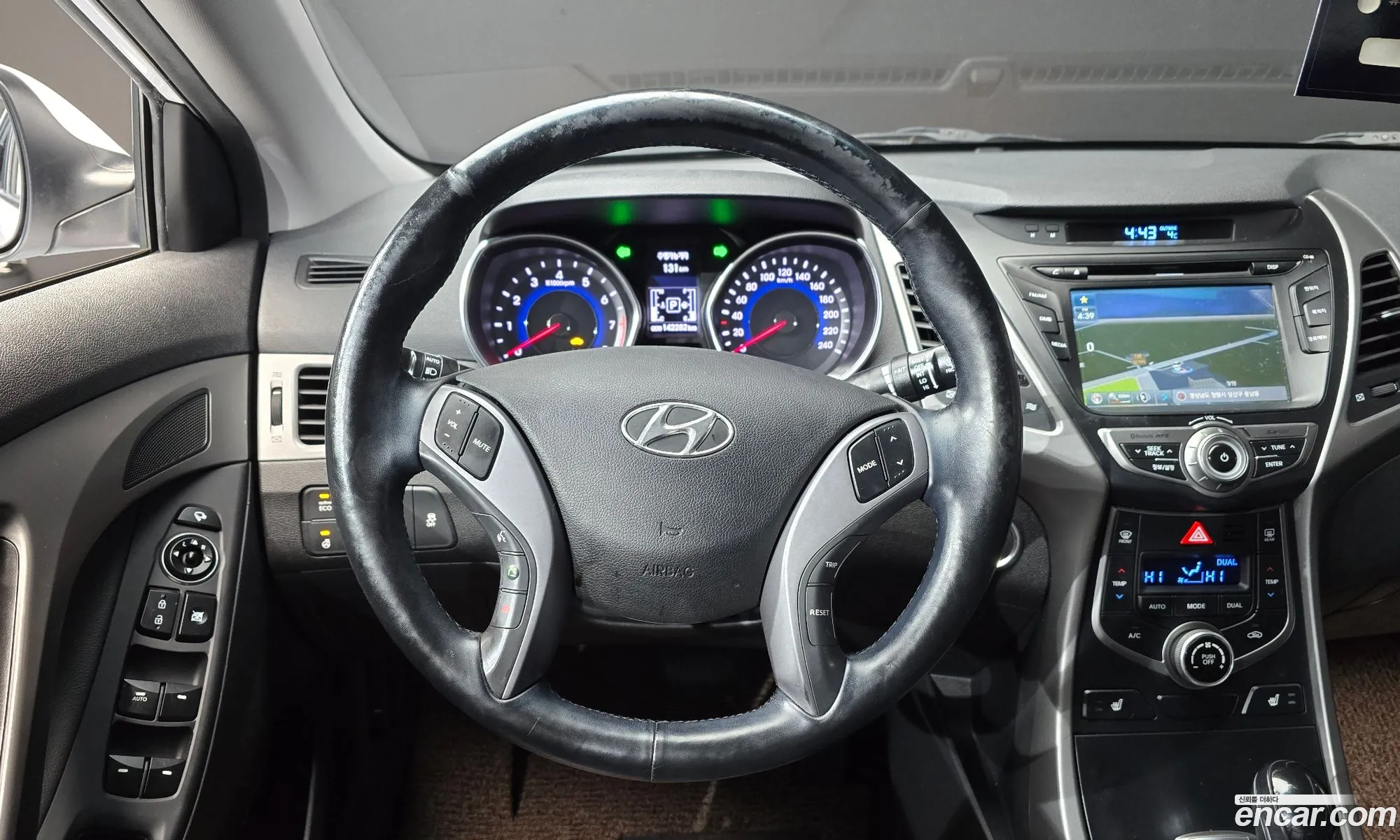 Hyundai Elantra 2014 — 3