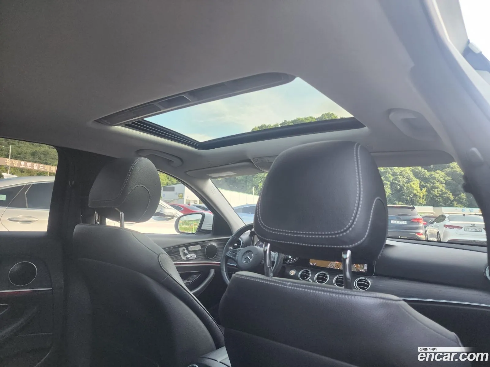 Mercedes-Benz E-Class W212 2016 — 20