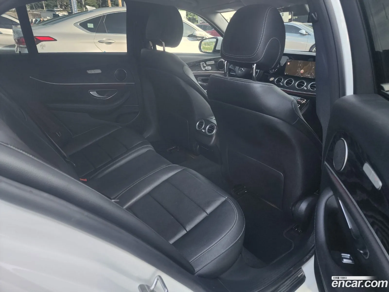 Mercedes-Benz E-Class W212 2016 — 8