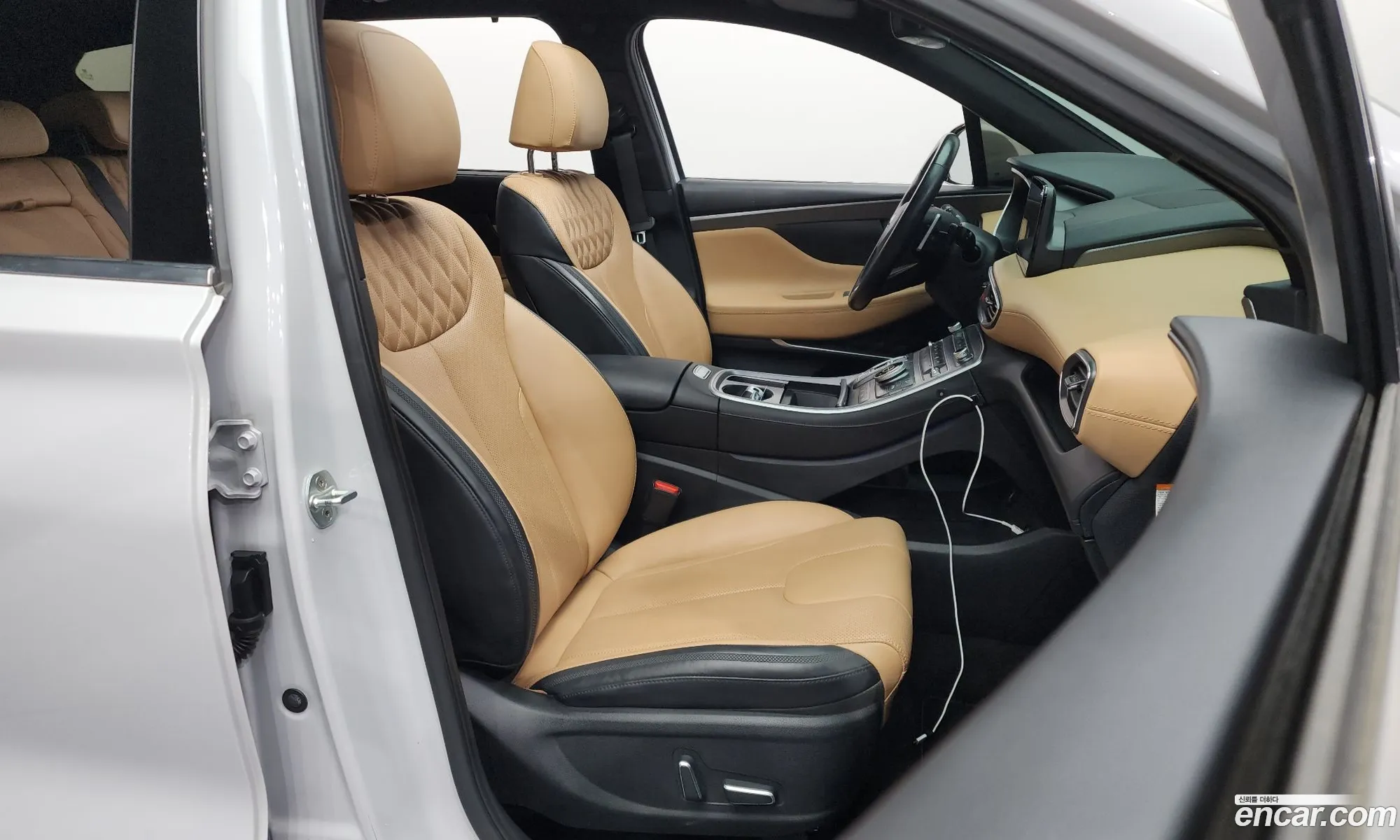 Hyundai Santa Fe 2021 — 16
