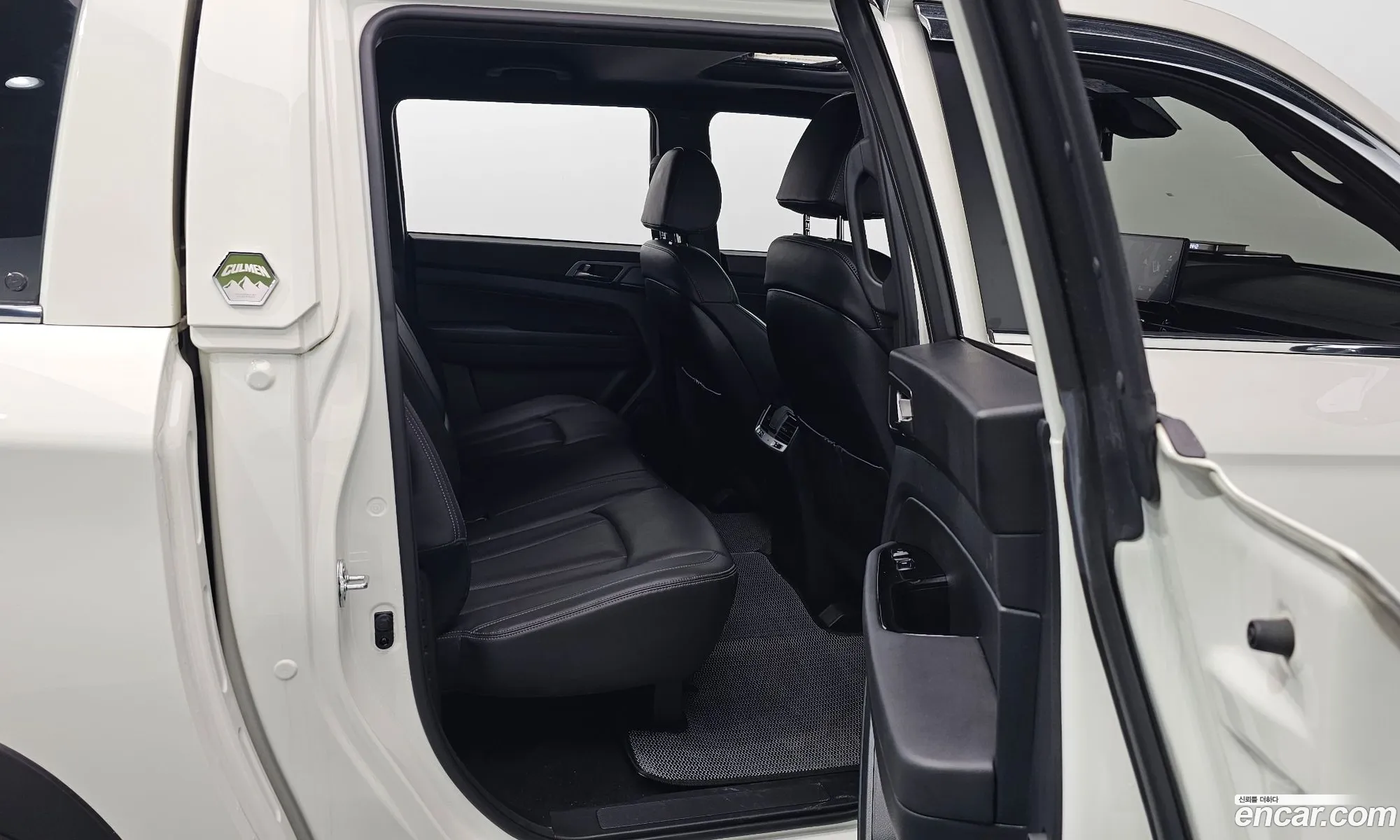 KG Mobility (SsangYong) Rexton Sports Khan 2024 — 14