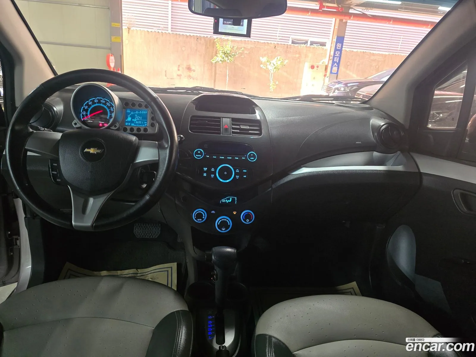 Chevrolet (GM Daewoo) Spark 2011 — 17