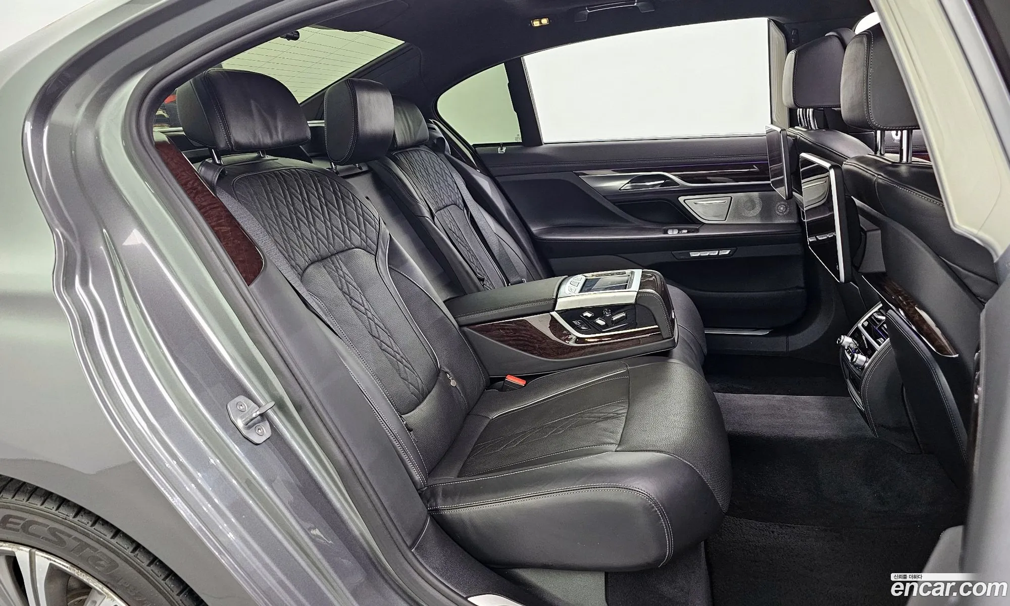 BMW 7 Series 2015 WBA7F2106GG382508 — 6