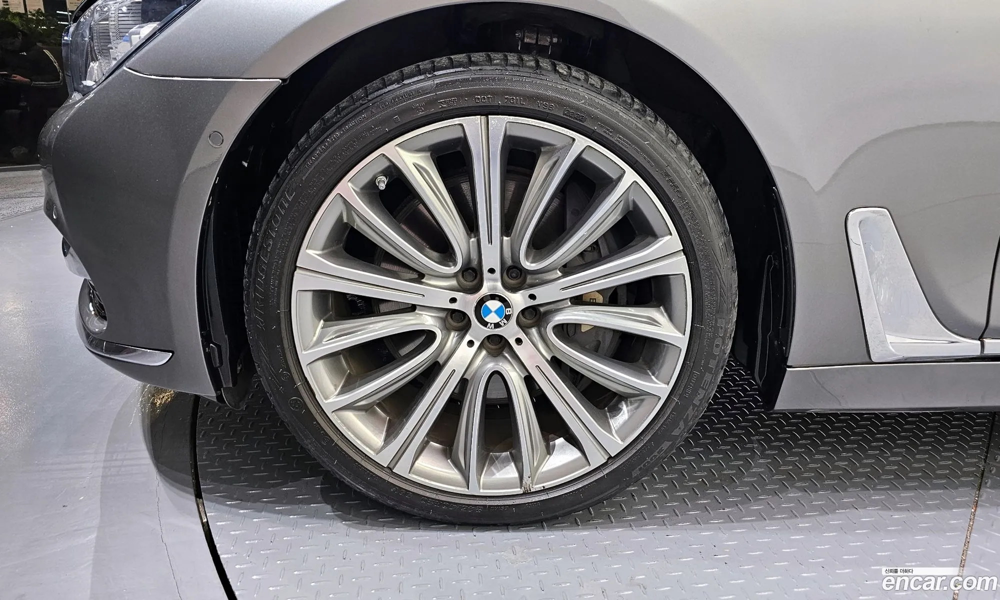 BMW 7 Series 2015 WBA7F2106GG382508 — 10