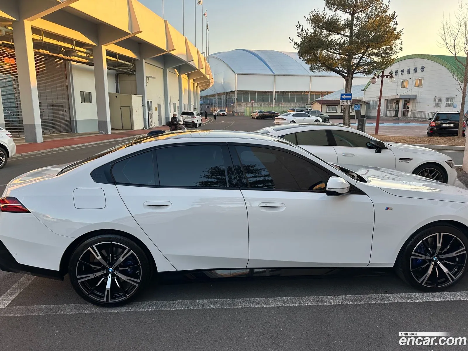 BMW 5 Series 2024 — 2