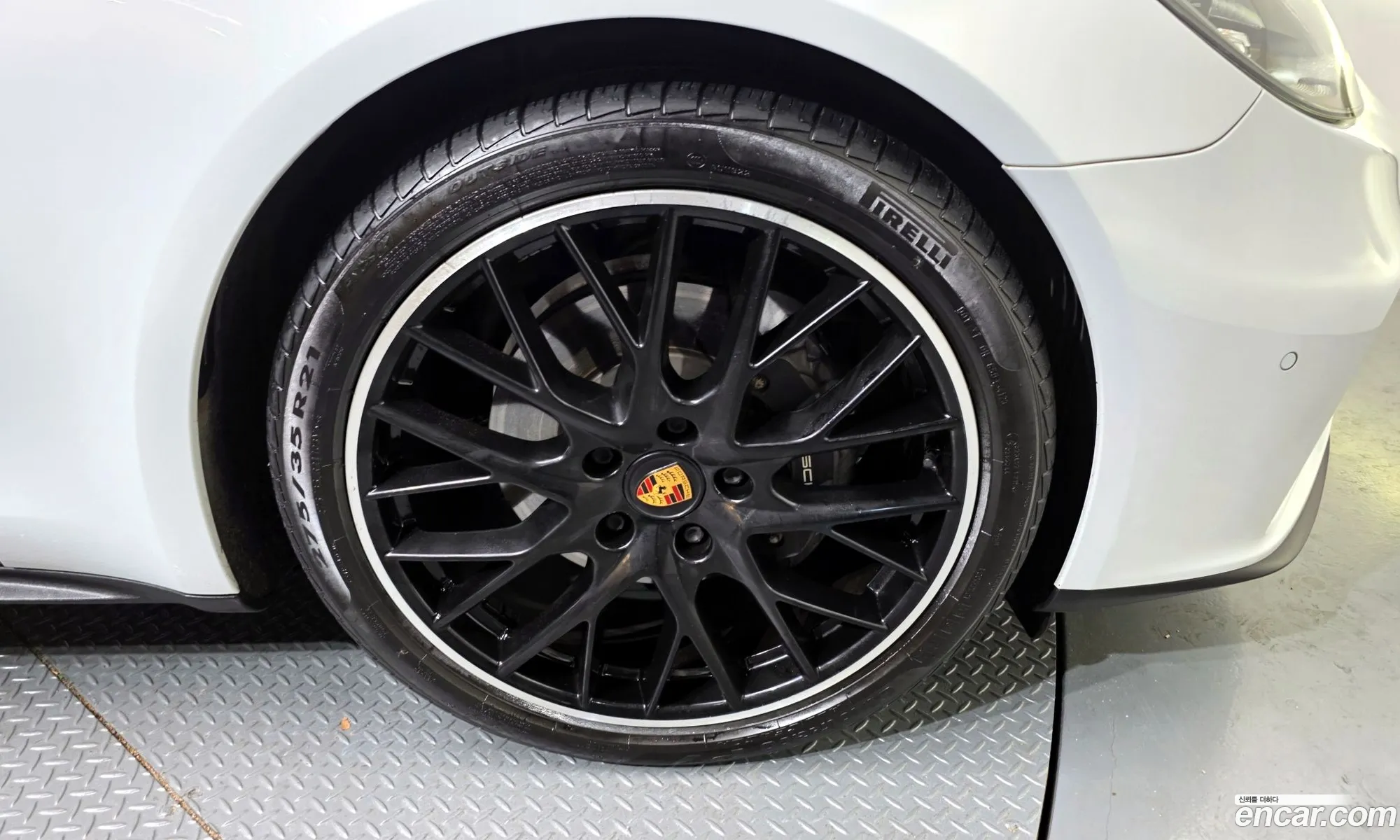 Porsche Panamera 2021 — 14