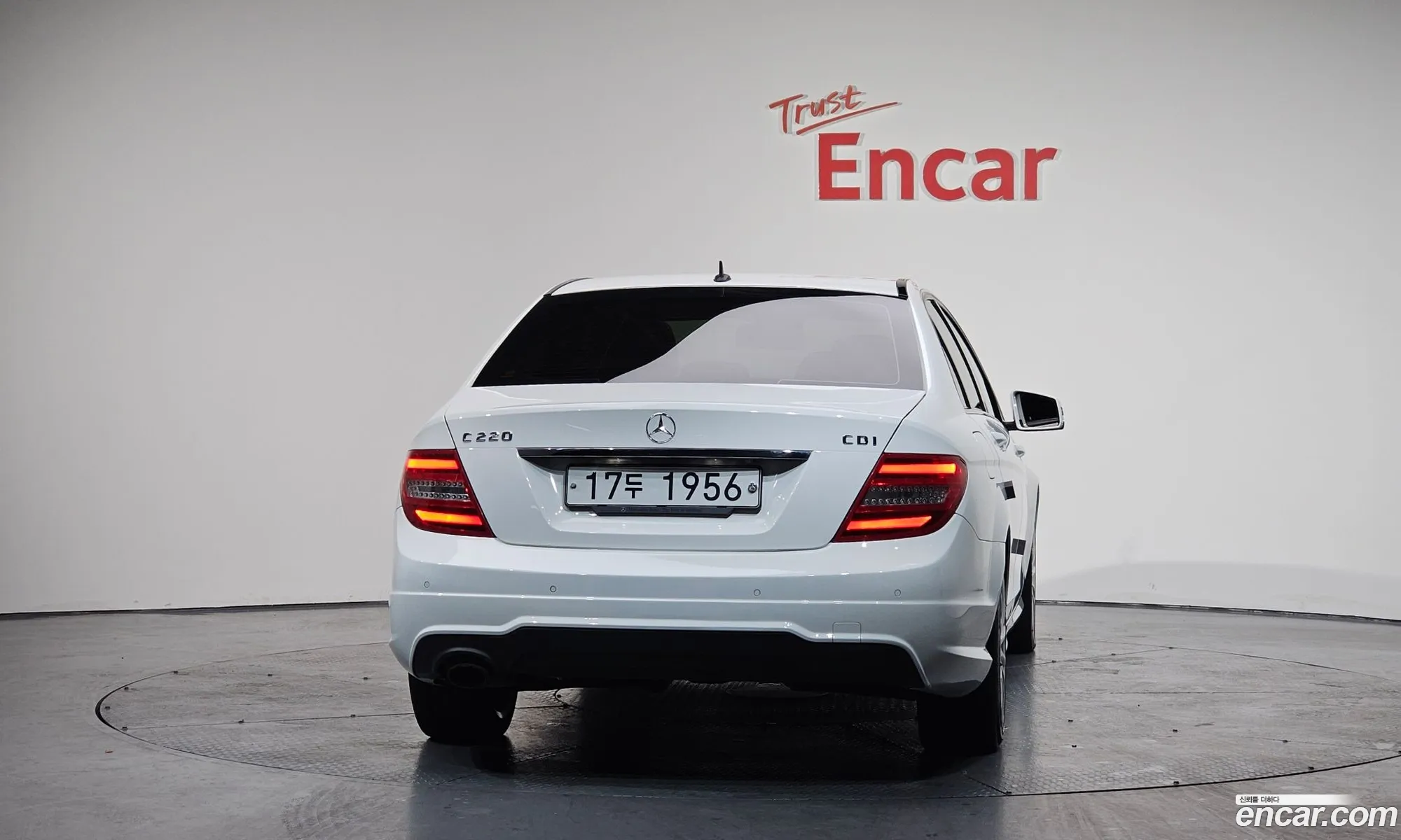 Mercedes-Benz C-Class W204 2014 WDDGF0CB7EA916546 — 6