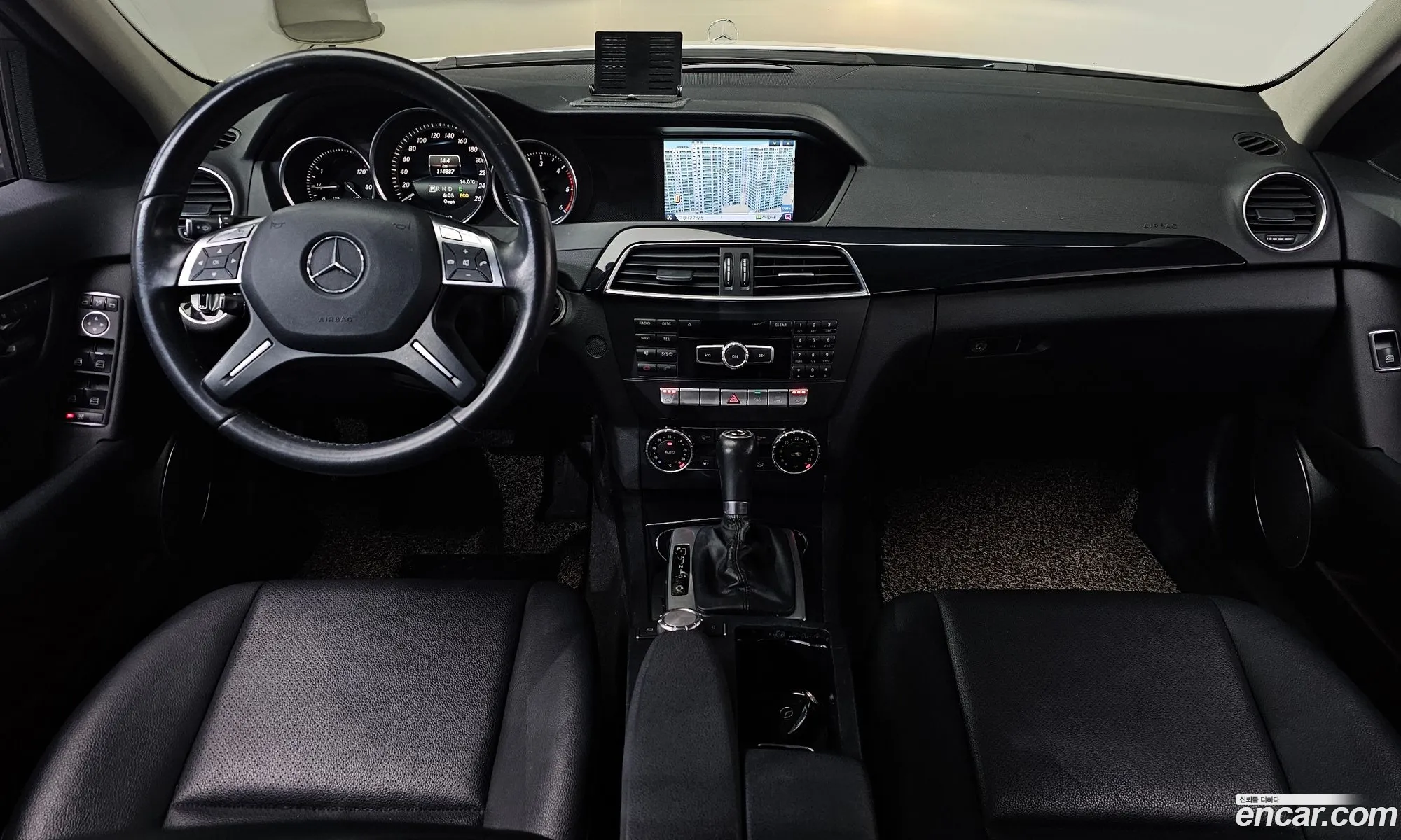 Mercedes-Benz C-Class W204 2014 WDDGF0CB7EA916546 — 16