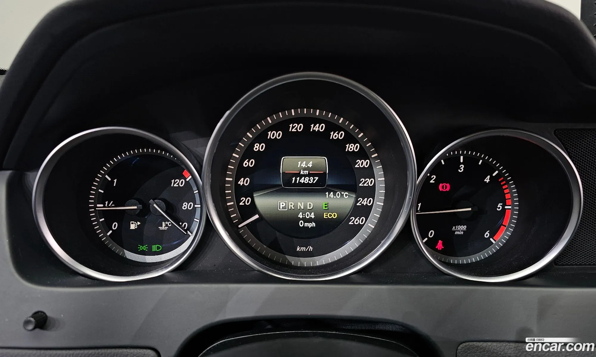 Mercedes-Benz C-Class W204 2014 WDDGF0CB7EA916546 — 12