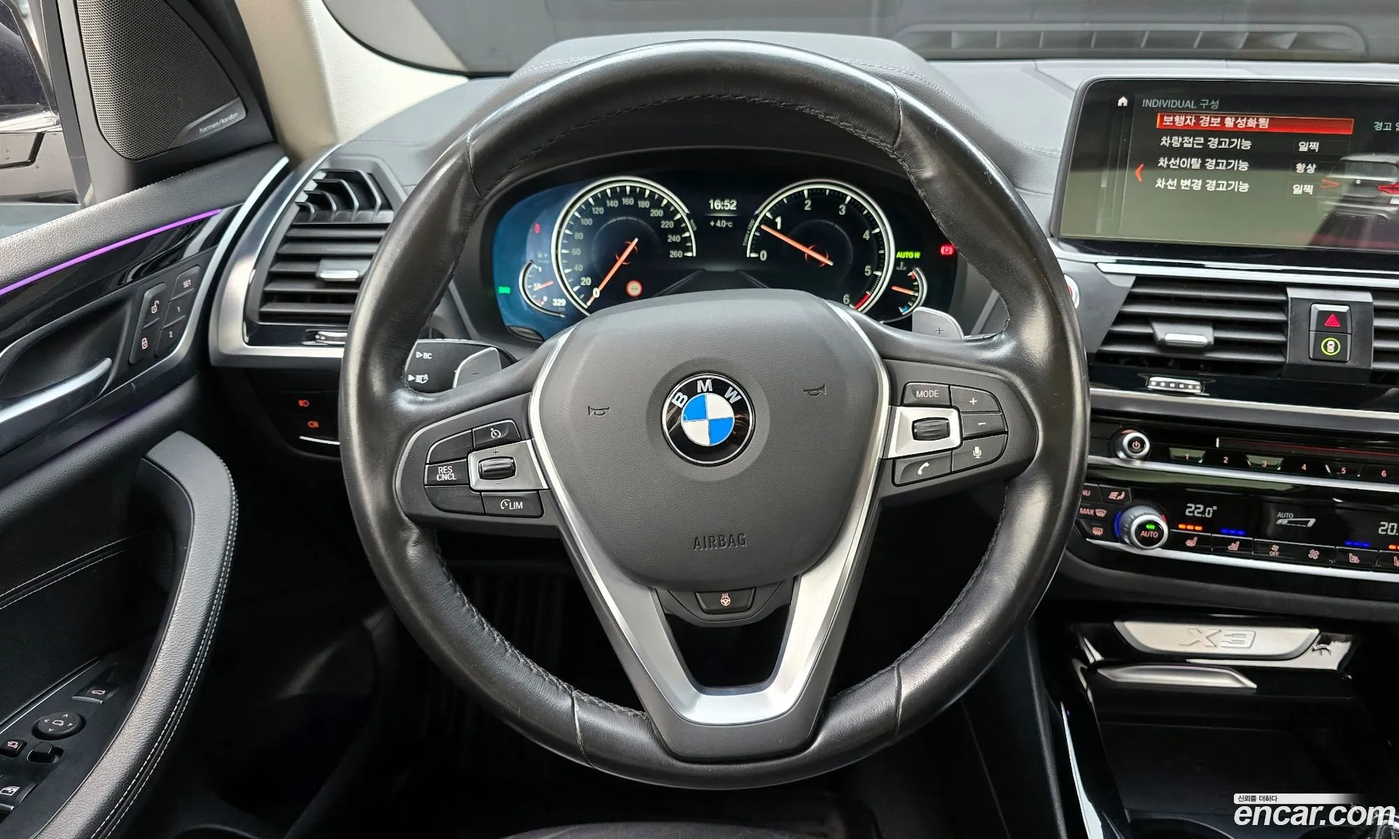 BMW X3 2018 WBATX7105JLB47107 — 2