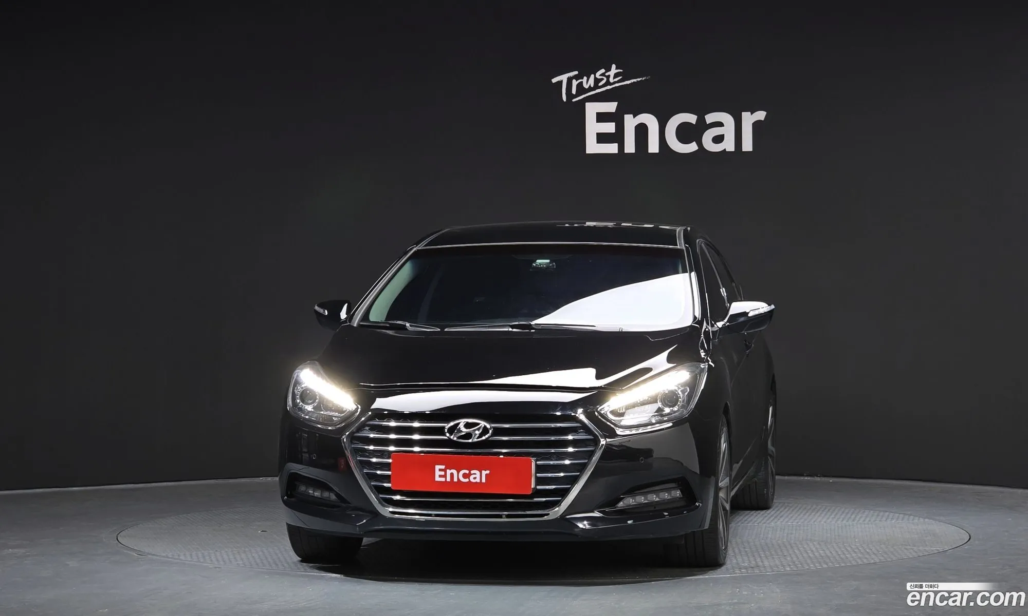 Hyundai i40 Saloon 2014 — 10