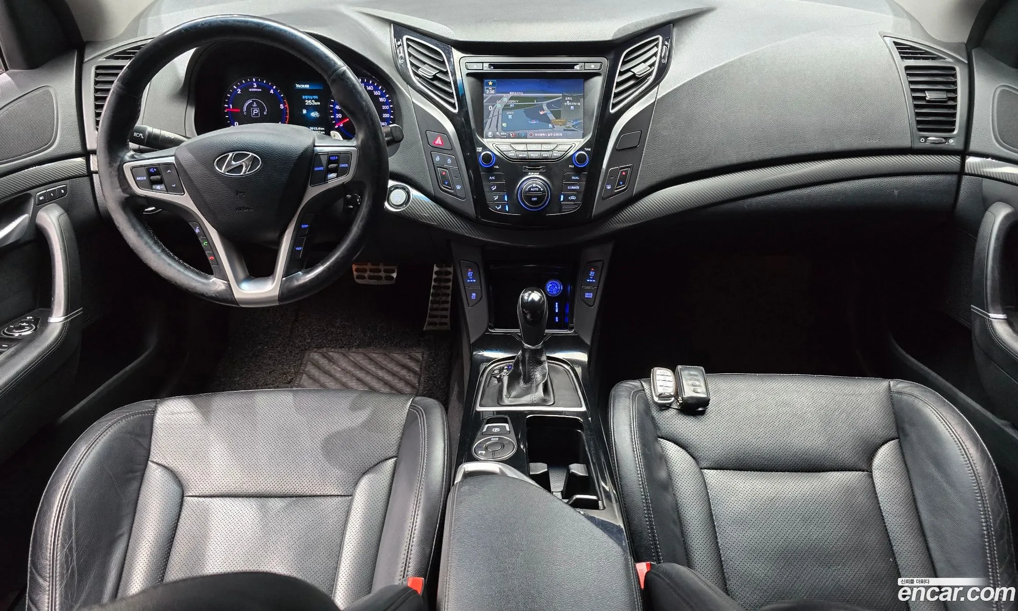 Hyundai i40 Saloon 2014 — 14