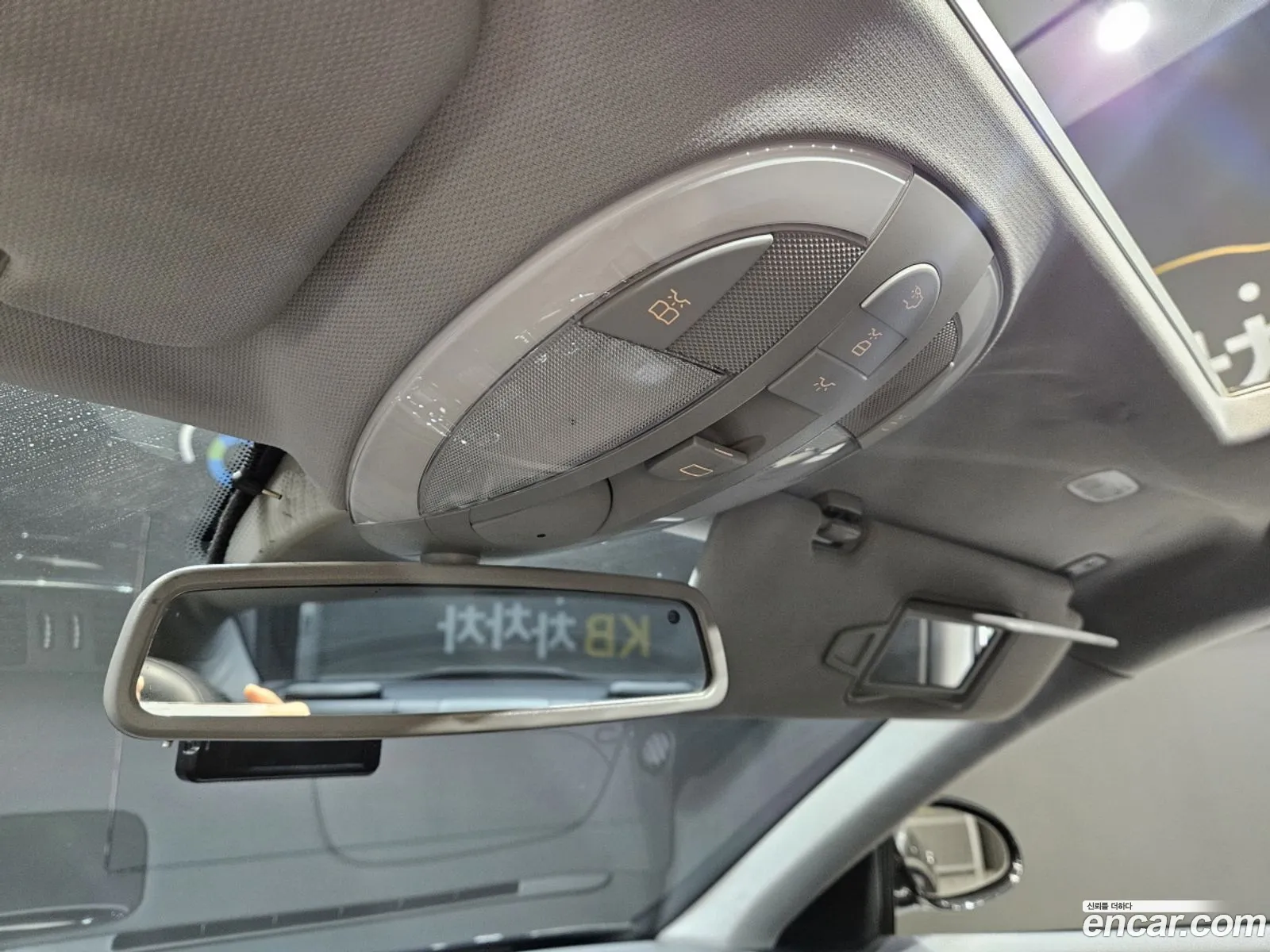 Mercedes-Benz CLS-Class W219 2006 — 19
