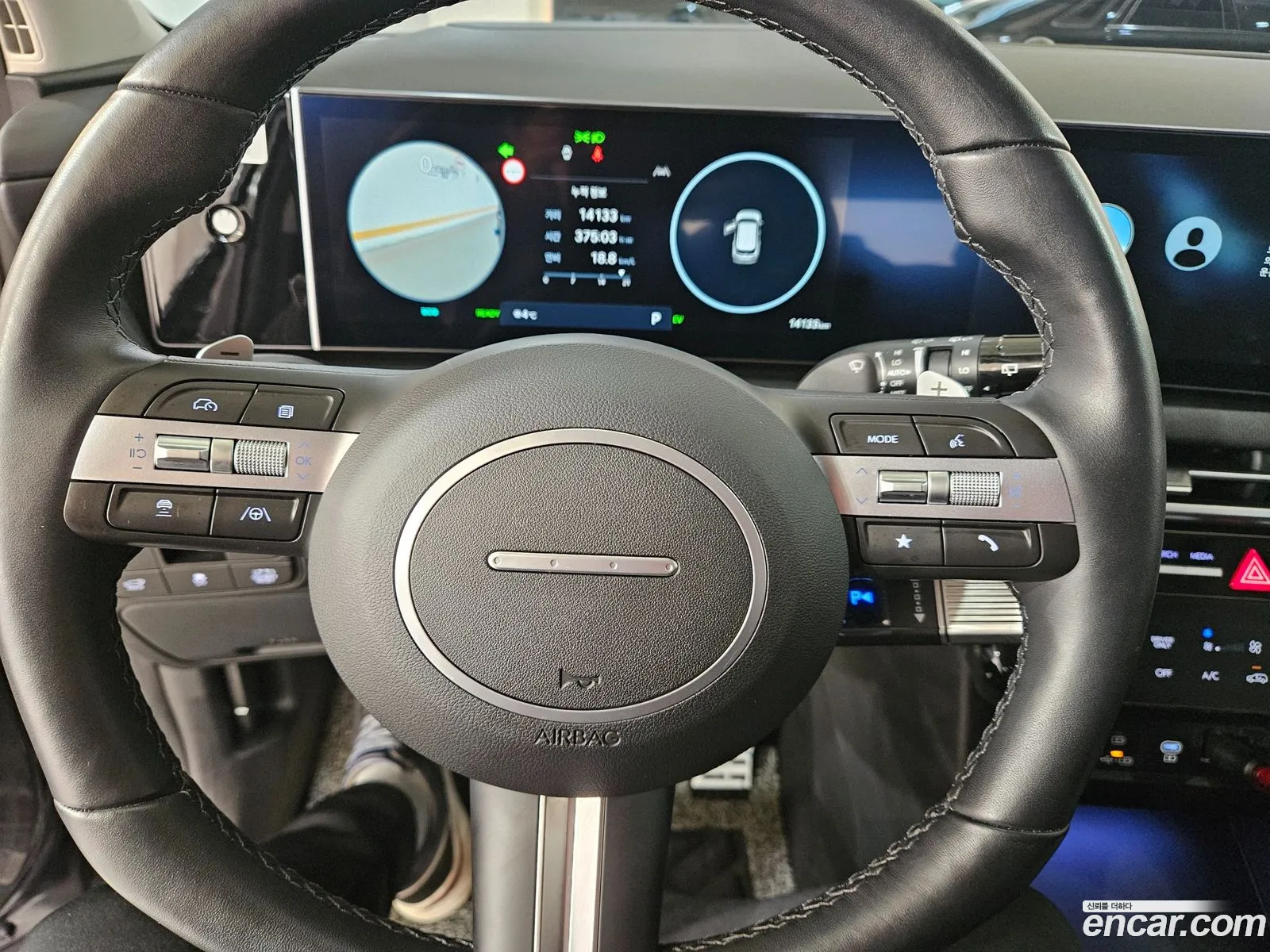 Hyundai Tucson Hybrid 2025 — 3