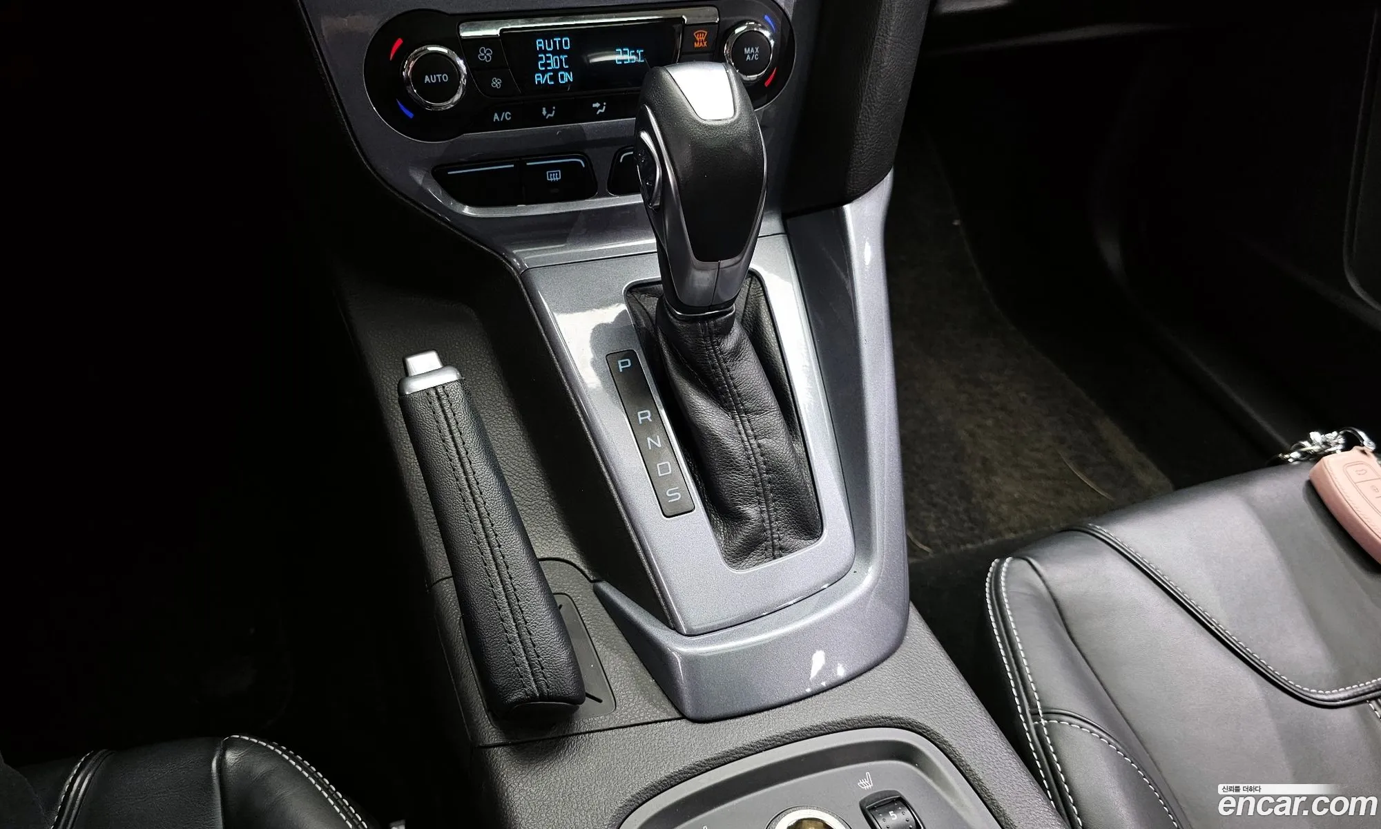 Ford Focus 2015 WF0KXXGCBFEM37931 — 12