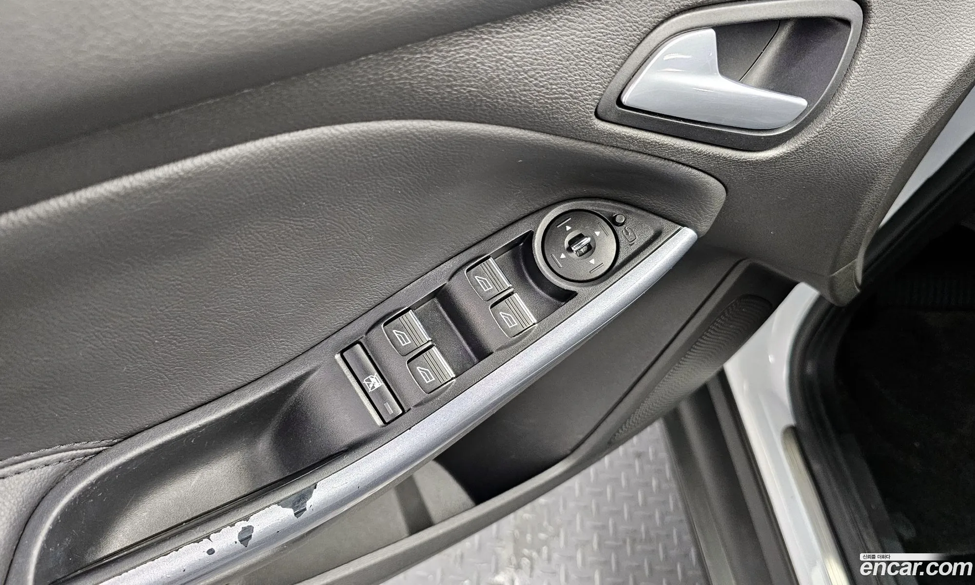Ford Focus 2015 WF0KXXGCBFEM37931 — 16