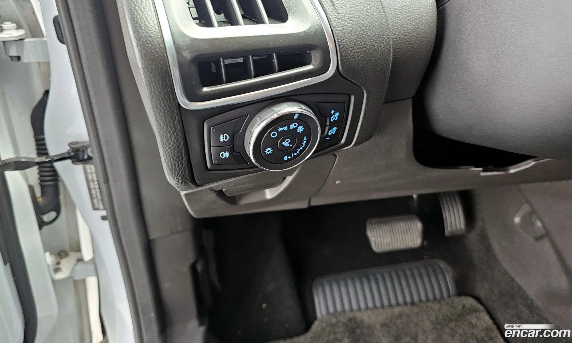 Ford Focus 2015 WF0KXXGCBFEM37931 — 15