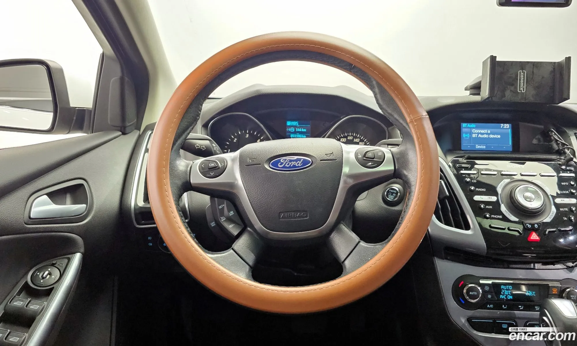 Ford Focus 2015 WF0KXXGCBFEM37931 — 9