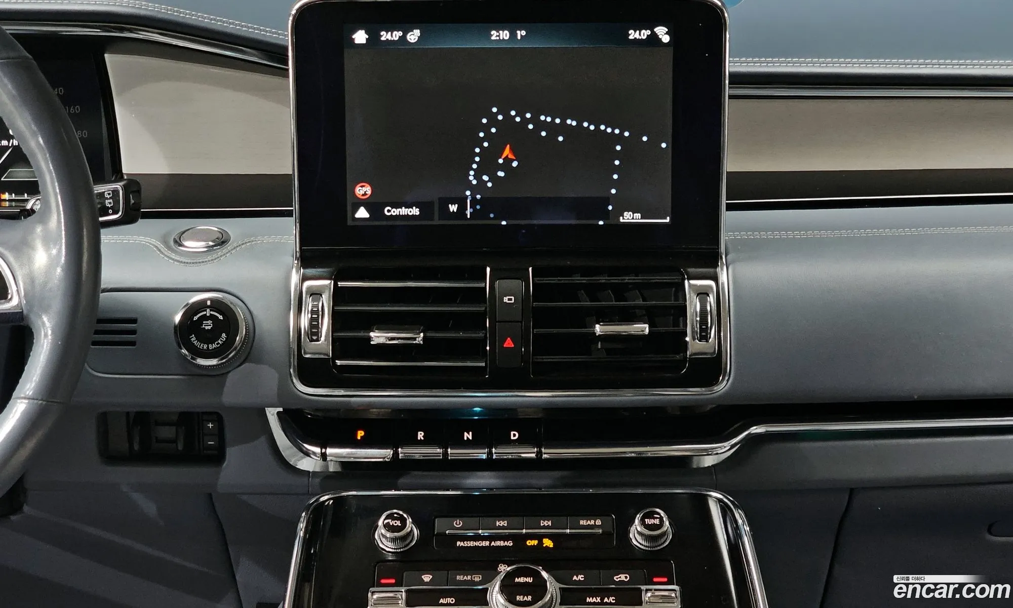 Lincoln Navigator 2019 5LMJJ3TT9KEL09506 — 11