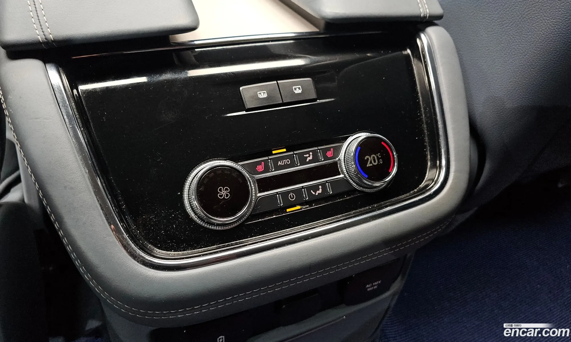 Lincoln Navigator 2019 5LMJJ3TT9KEL09506 — 6