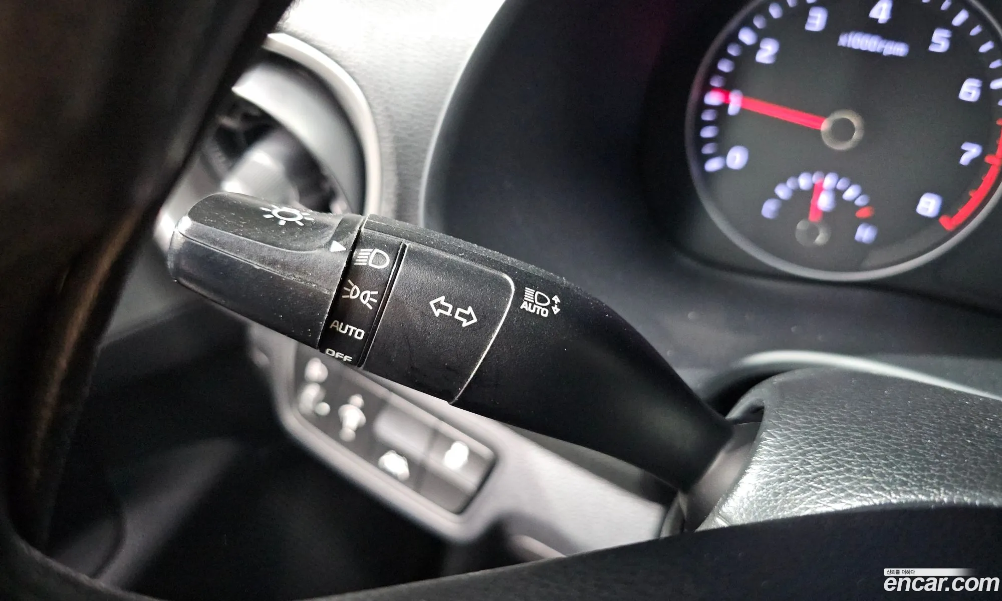 Kia K3 2019 — 9