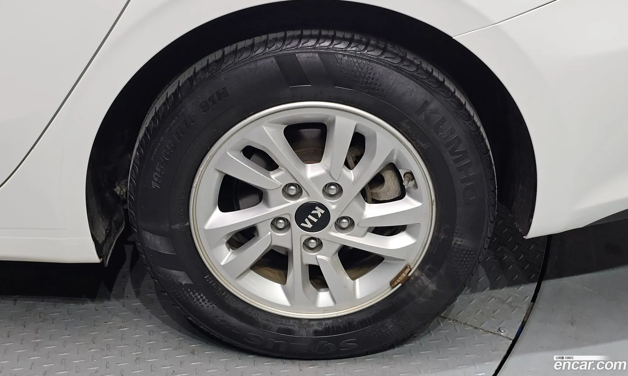 Kia K3 2019 — 12