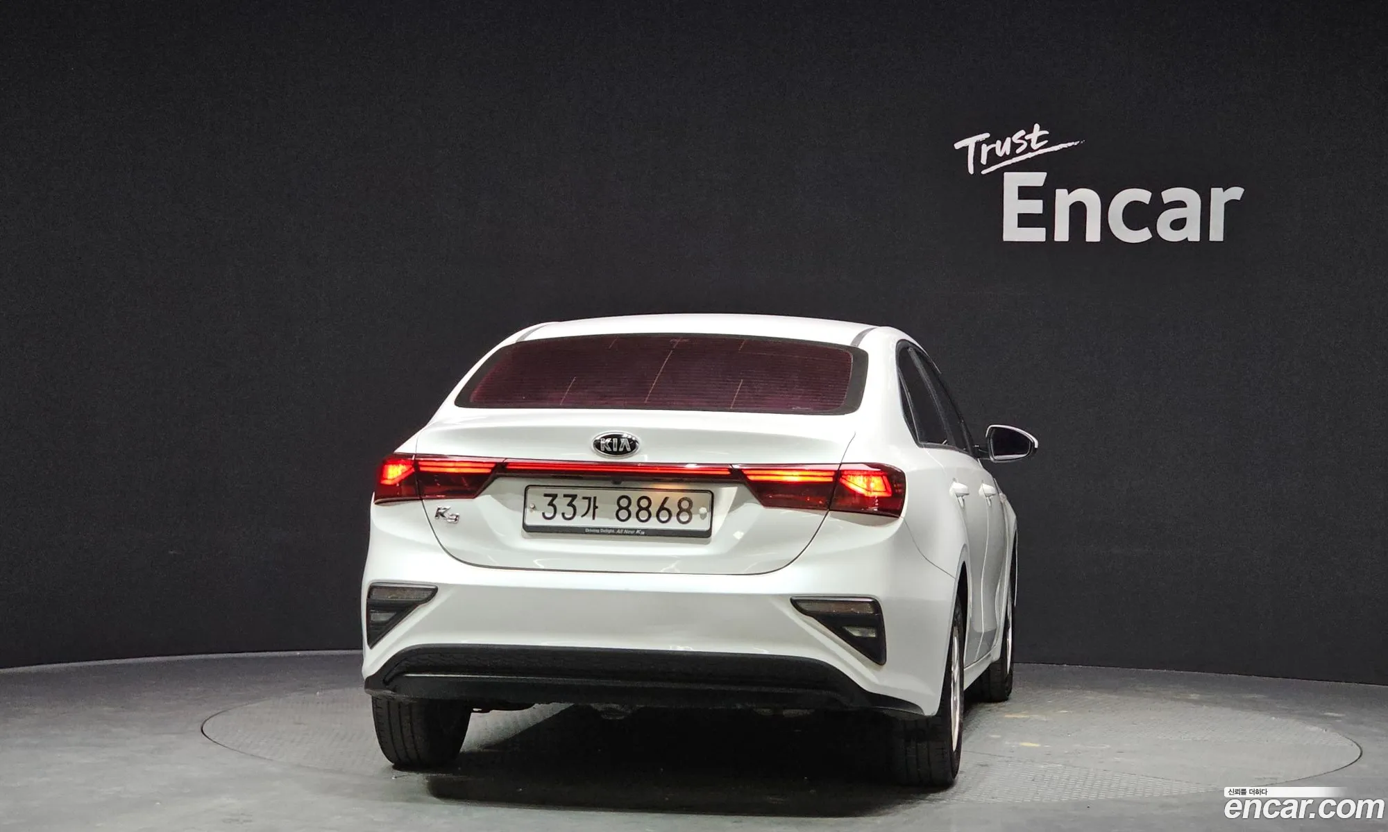 Kia K3 2019 — 10